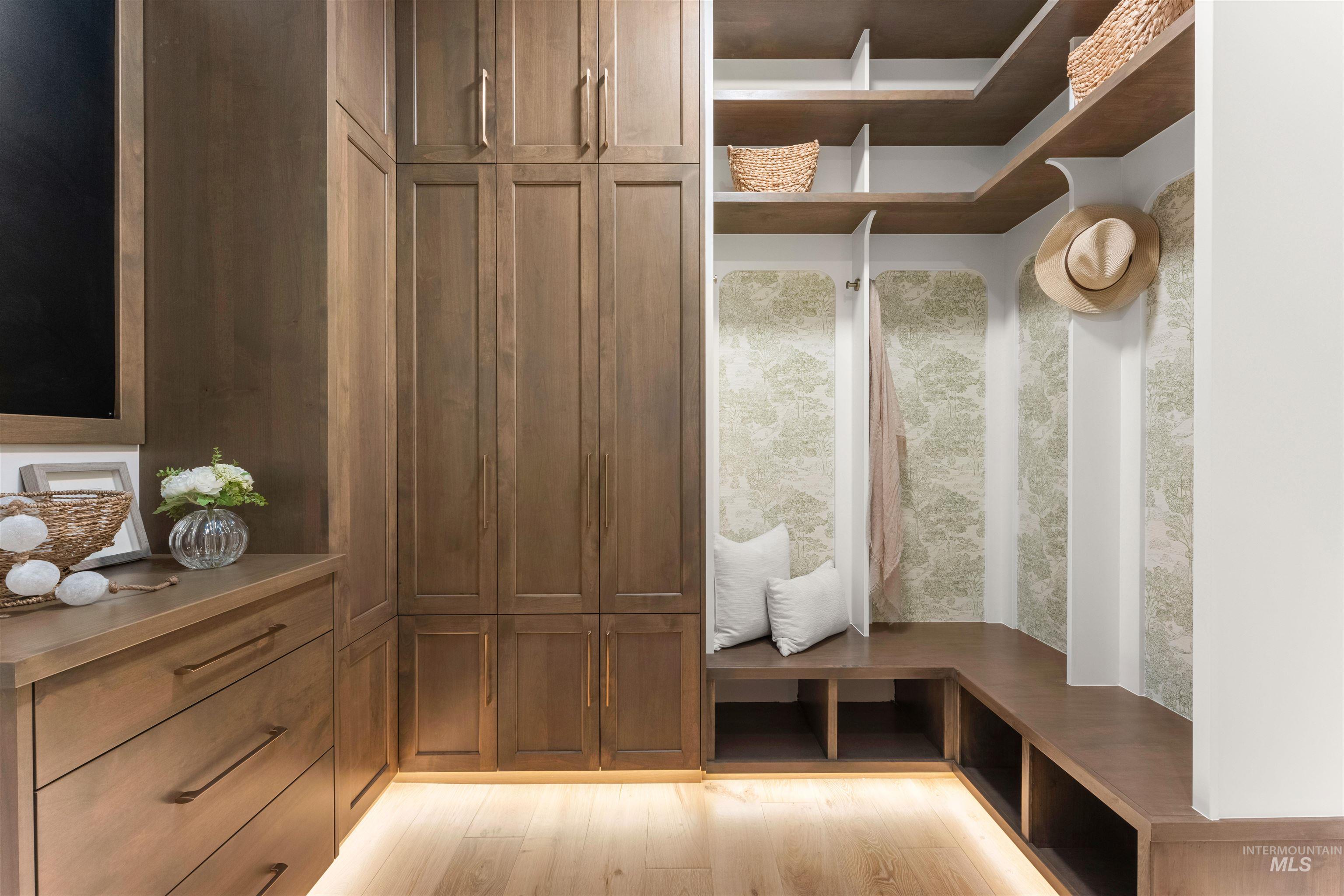 1976 W Oakhampton Drive, Eagle, Idaho 83616, 4 Bedrooms, 4.5 Bathrooms, Residential For Sale, Price $3,950,000,MLS 98983559