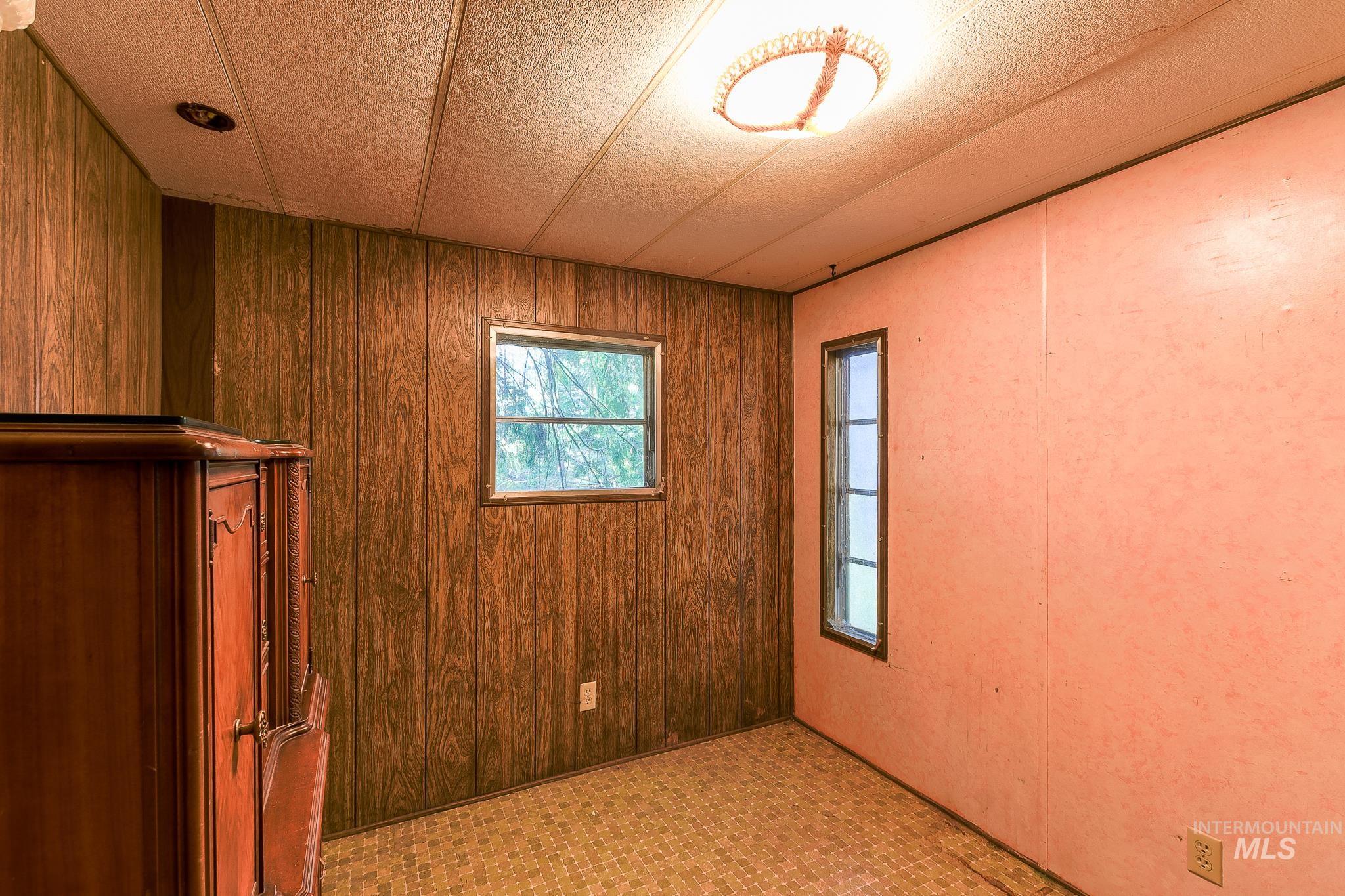 1206 Idlers Rest, Moscow, Idaho 83843, 2 Bedrooms, 1.5 Bathrooms, Residential For Sale, Price $298,500,MLS 98983560