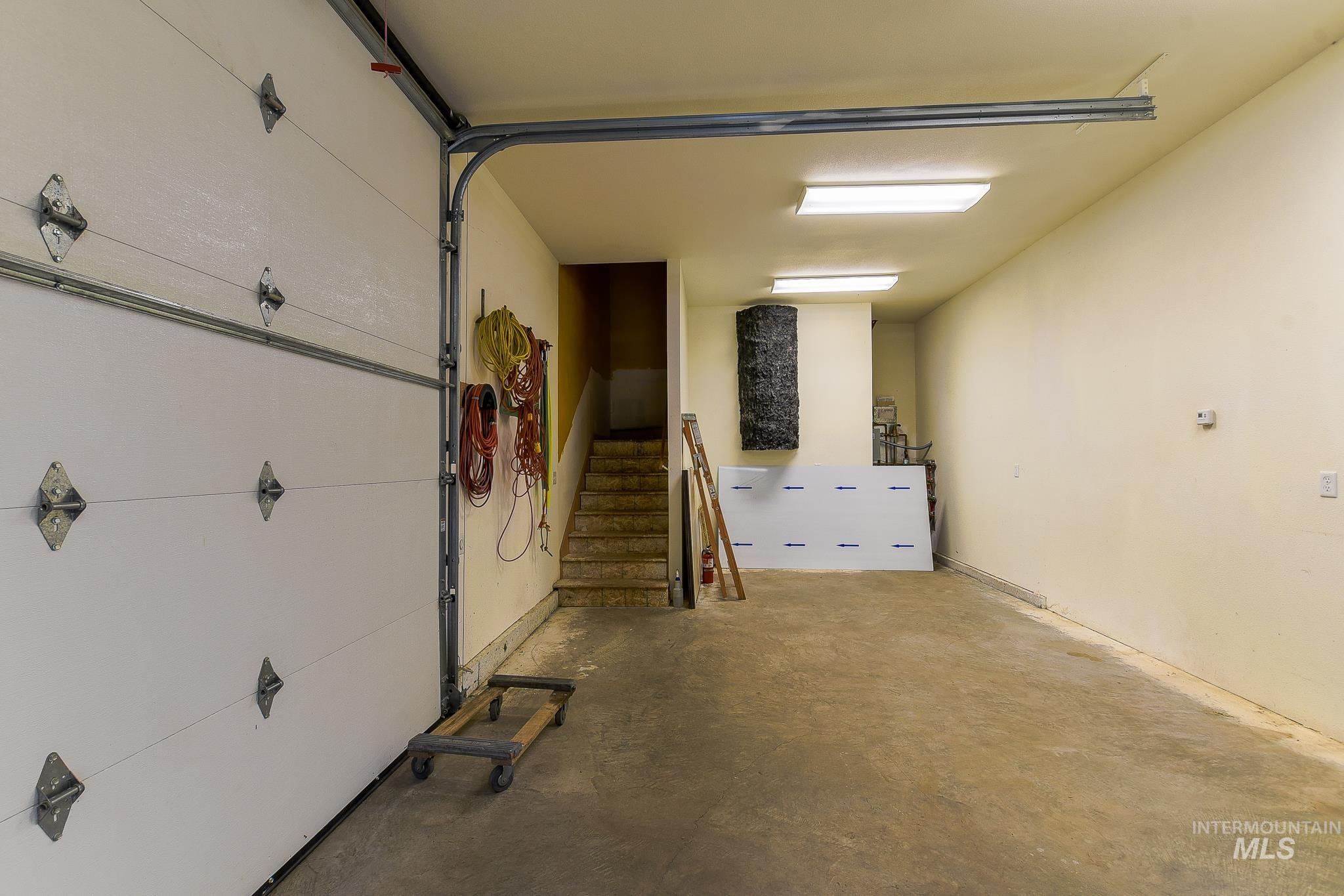 1206 Idlers Rest, Moscow, Idaho 83843, 2 Bedrooms, 1.5 Bathrooms, Residential For Sale, Price $298,500,MLS 98983560