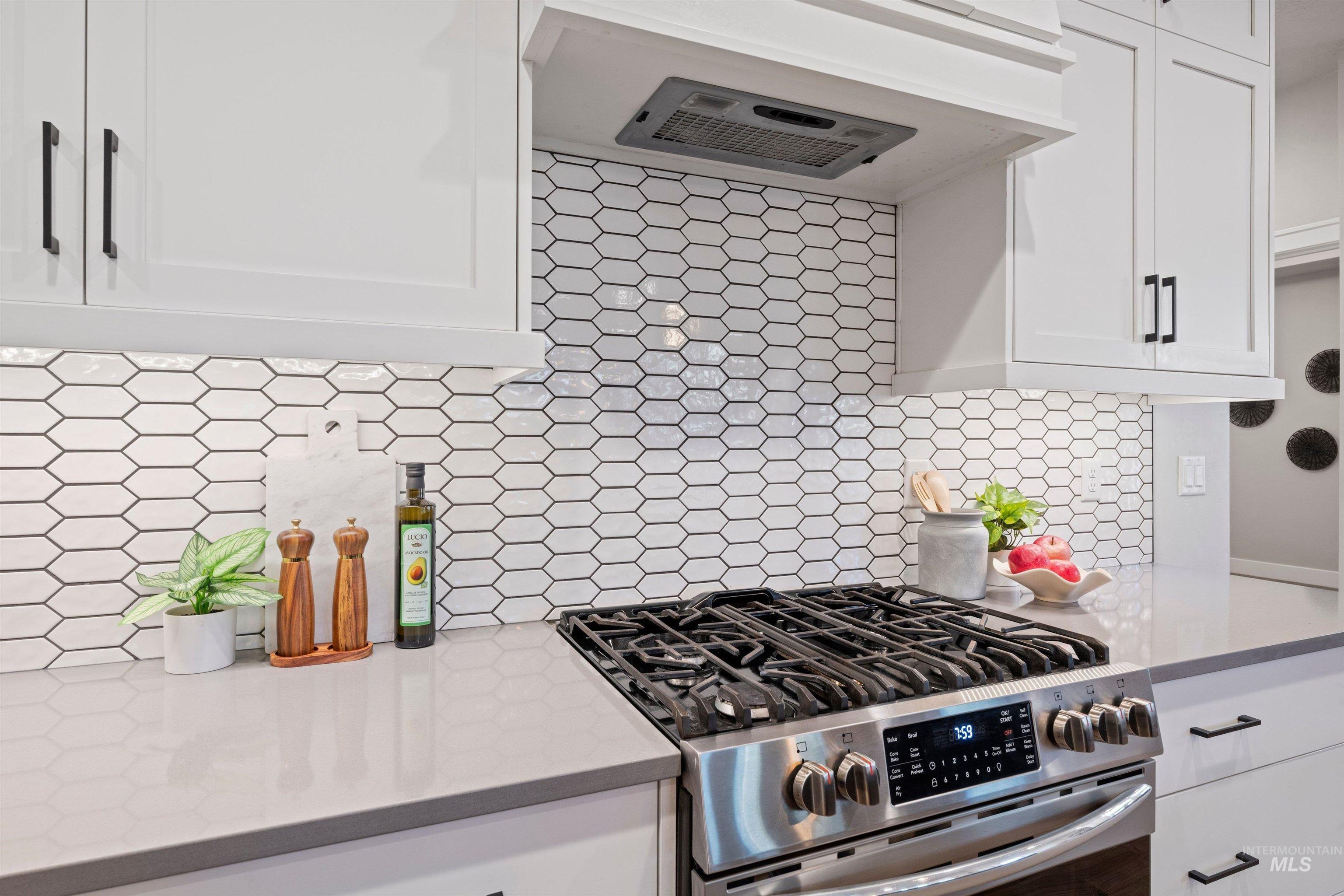 11784 W Sailing Hawk Drive, Star, Idaho 83669, 4 Bedrooms, 3.5 Bathrooms, Residential For Sale, Price $715,000, 98983561