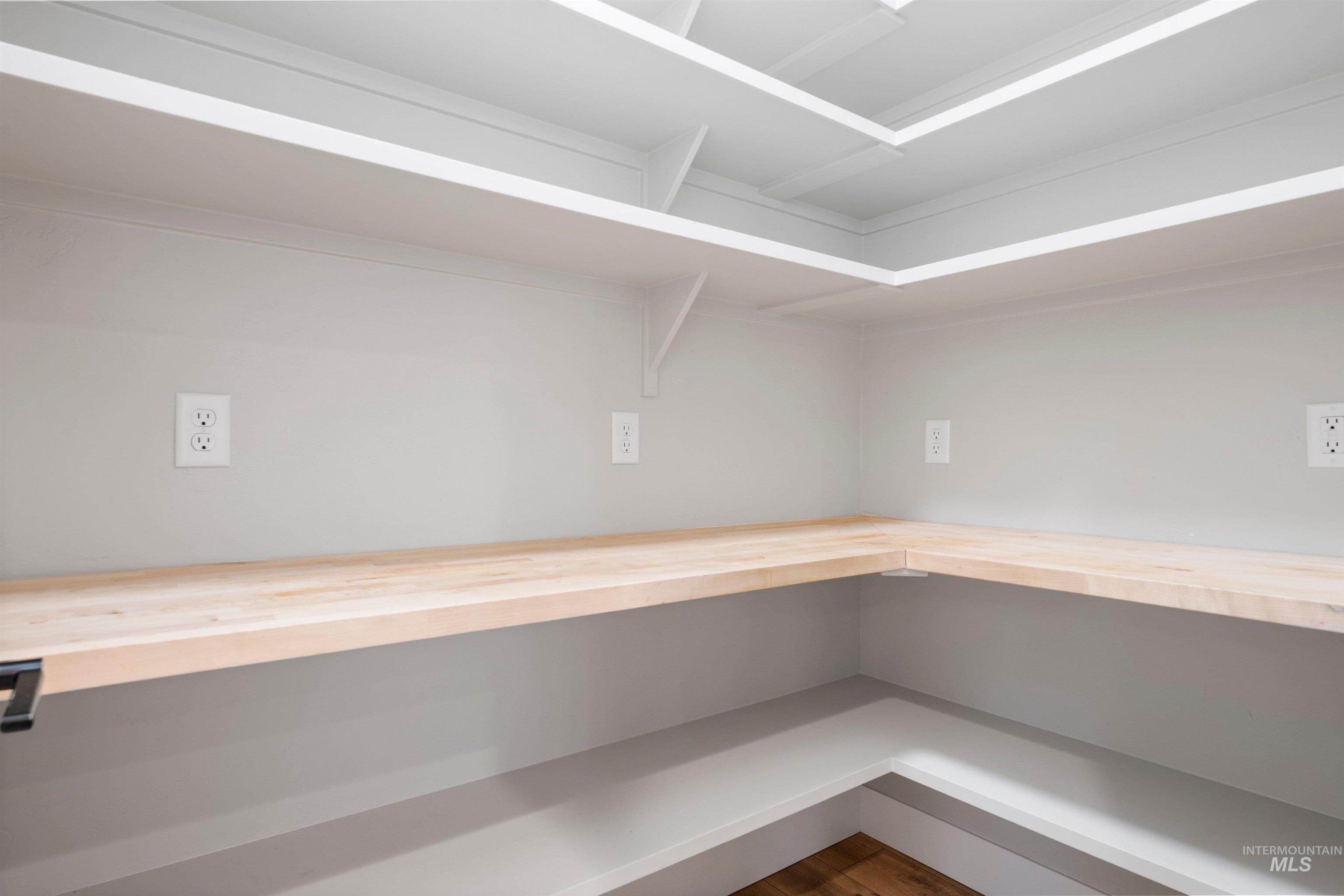 11784 W Sailing Hawk Drive, Star, Idaho 83669, 4 Bedrooms, 3.5 Bathrooms, Residential For Sale, Price $715,000, 98983561