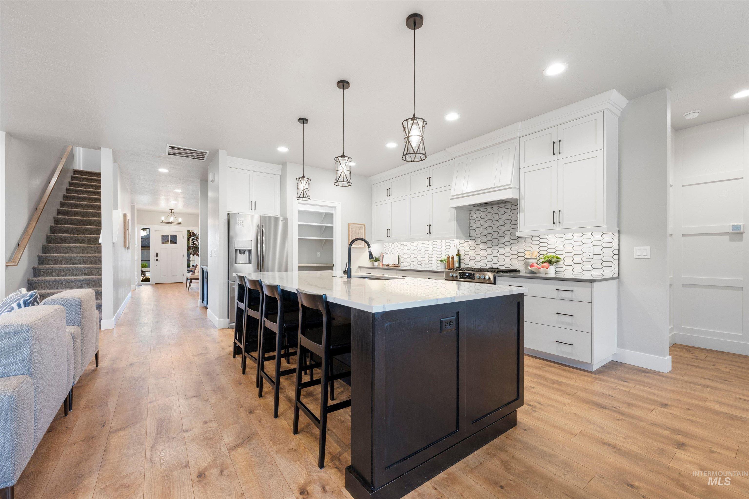 11784 W Sailing Hawk Drive, Star, Idaho 83669, 4 Bedrooms, 3.5 Bathrooms, Residential For Sale, Price $715,000, 98983561