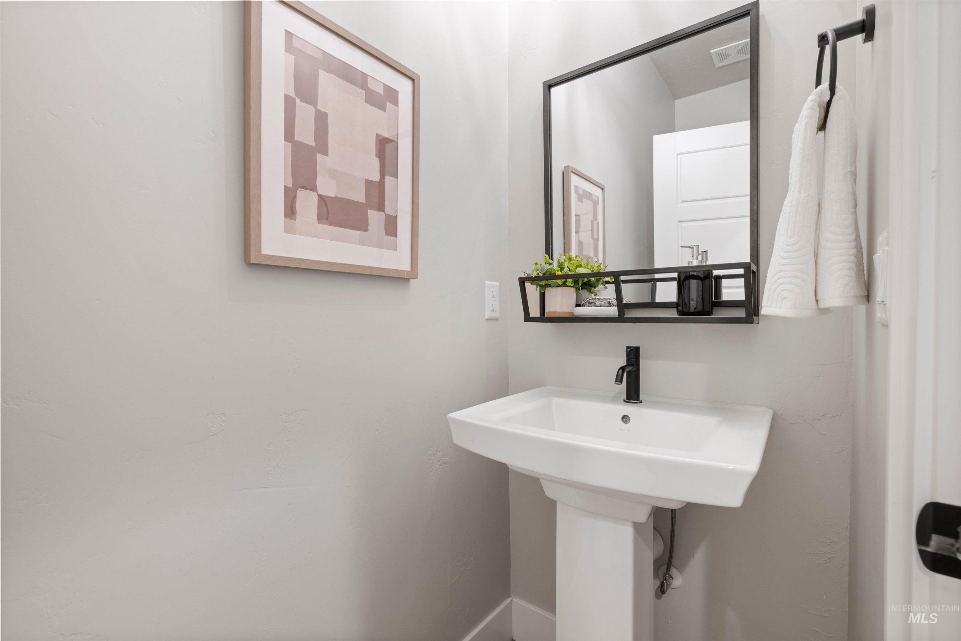 11784 W Sailing Hawk Drive, Star, Idaho 83669, 4 Bedrooms, 3.5 Bathrooms, Residential For Sale, Price $715,000, 98983561