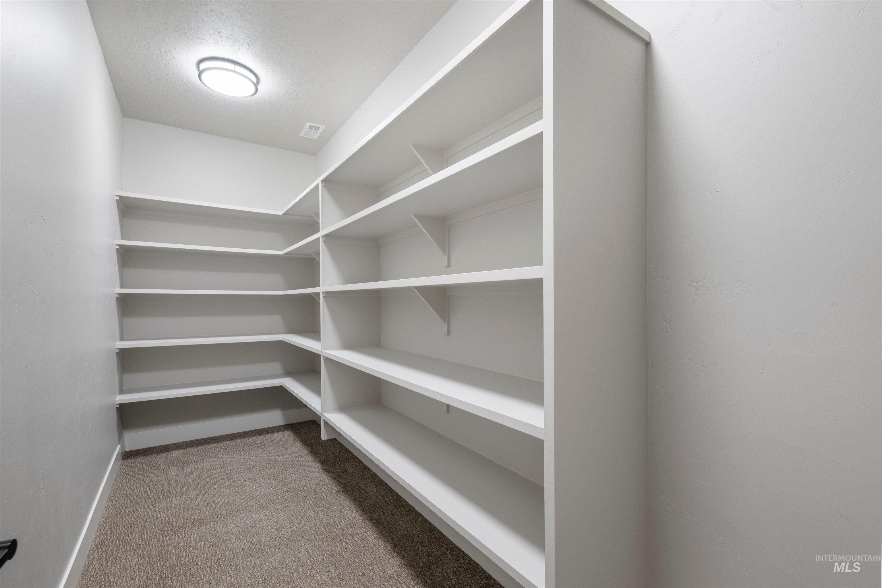 11784 W Sailing Hawk Drive, Star, Idaho 83669, 4 Bedrooms, 3.5 Bathrooms, Residential For Sale, Price $715,000, 98983561