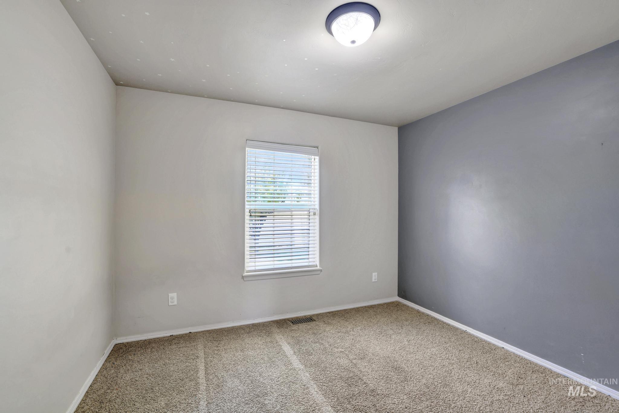 446 Noble St., Twin Falls, Idaho 83301, 3 Bedrooms, 2 Bathrooms, Residential For Sale, Price $389,900,MLS 98983562