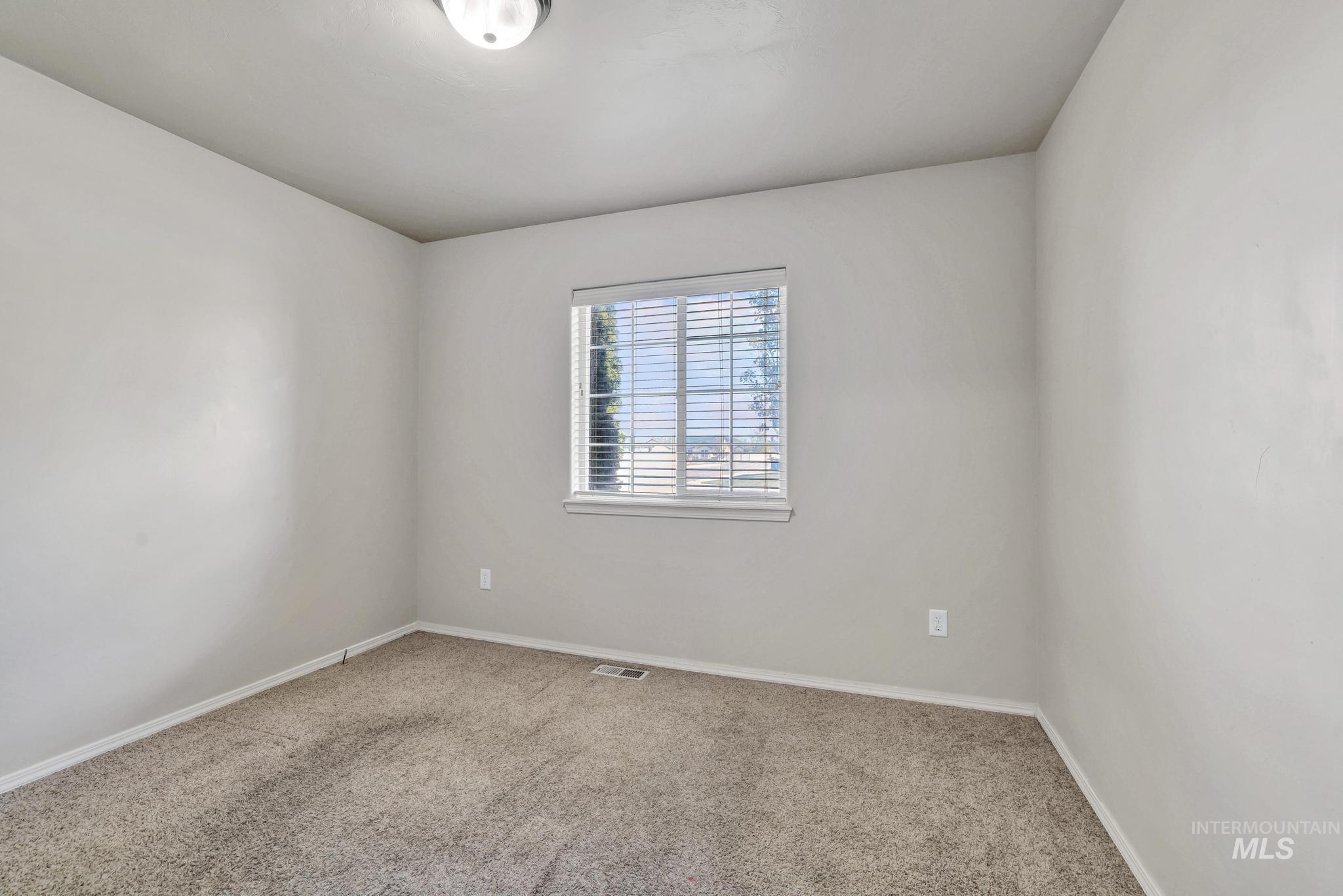 446 Noble St., Twin Falls, Idaho 83301, 3 Bedrooms, 2 Bathrooms, Residential For Sale, Price $389,900,MLS 98983562