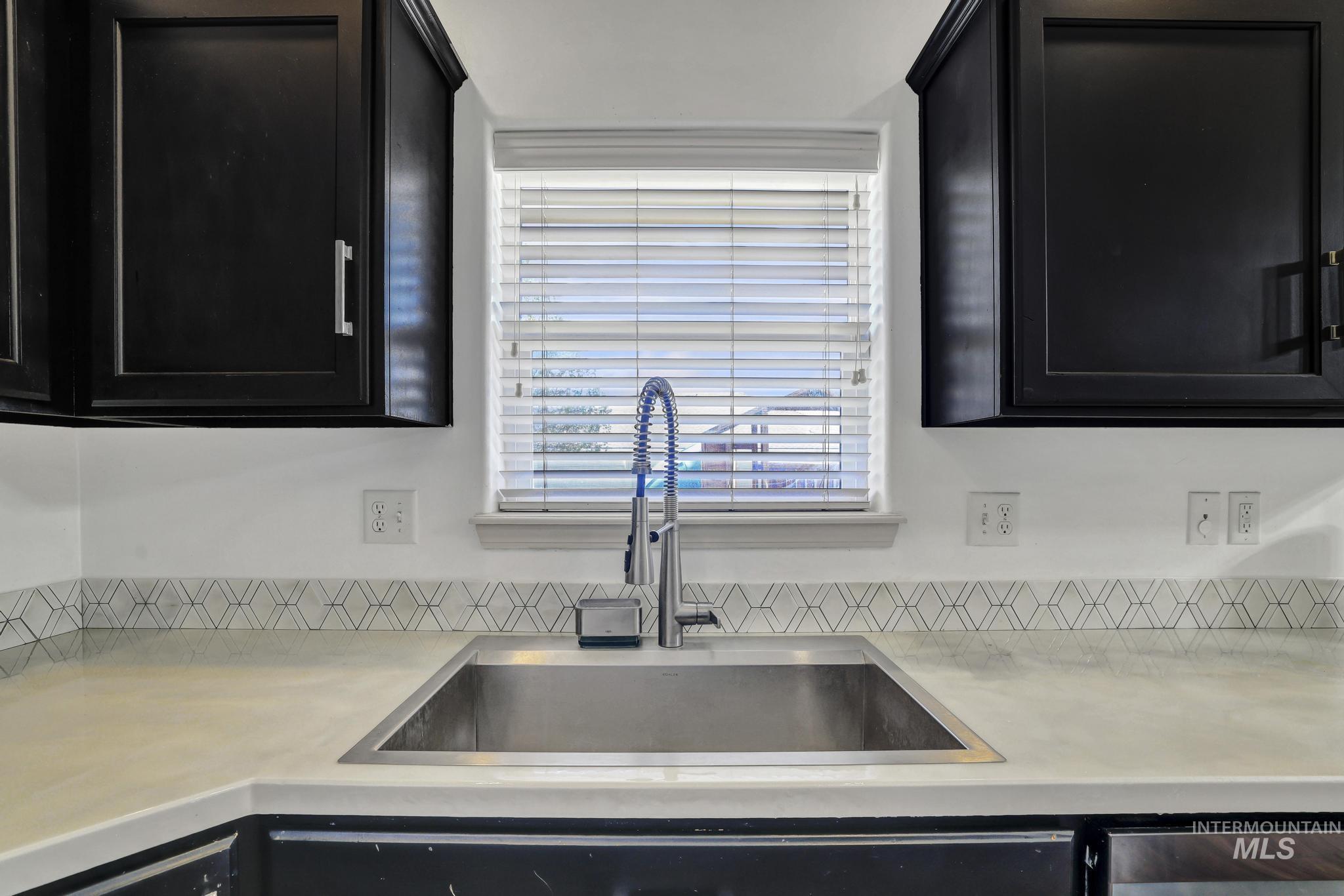 446 Noble St., Twin Falls, Idaho 83301, 3 Bedrooms, 2 Bathrooms, Residential For Sale, Price $389,900,MLS 98983562