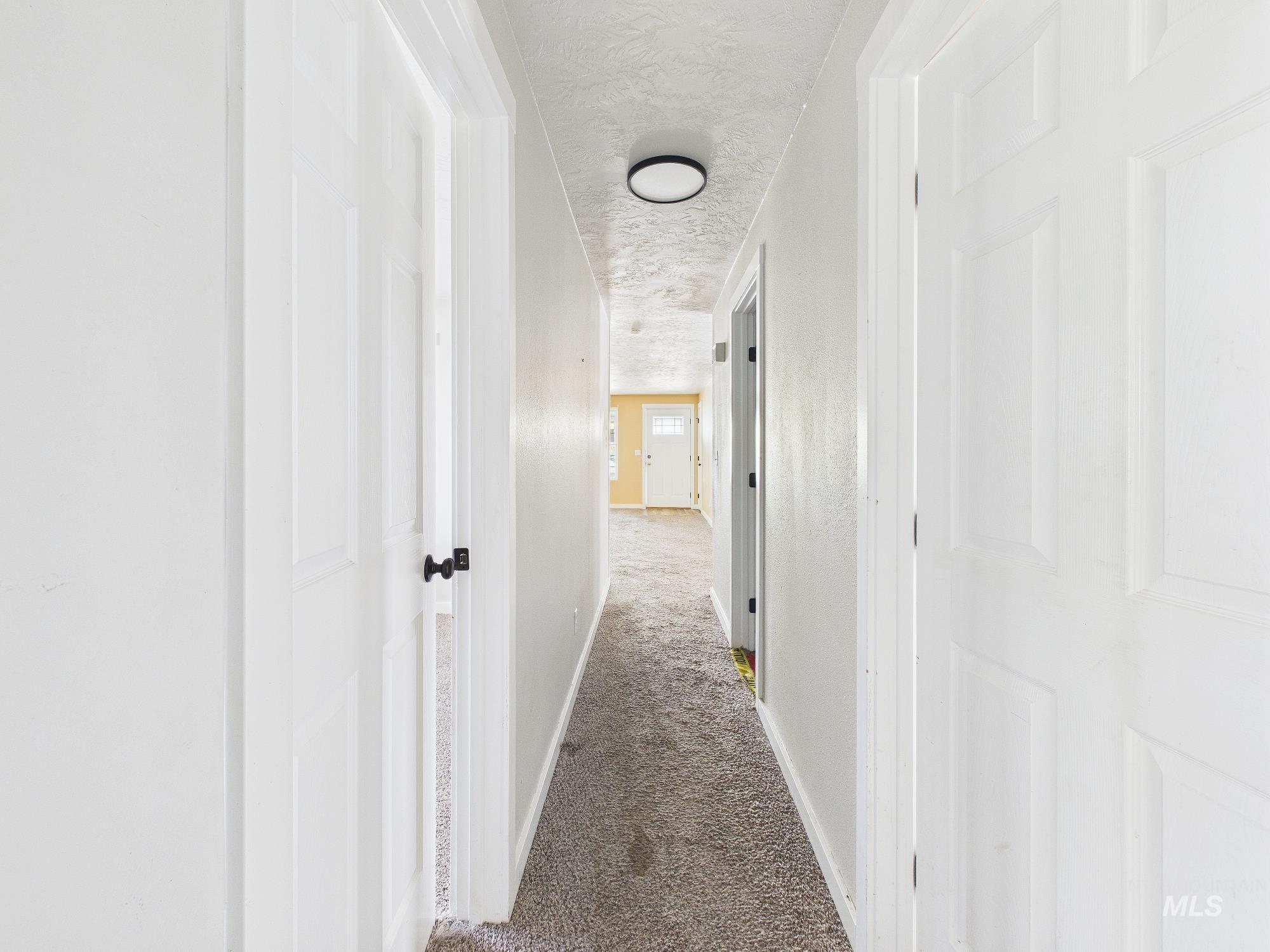 305 Dearborn St, Caldwell, Idaho 83605, 3 Bedrooms, 2 Bathrooms, Residential For Sale, Price $259,000, 98983563