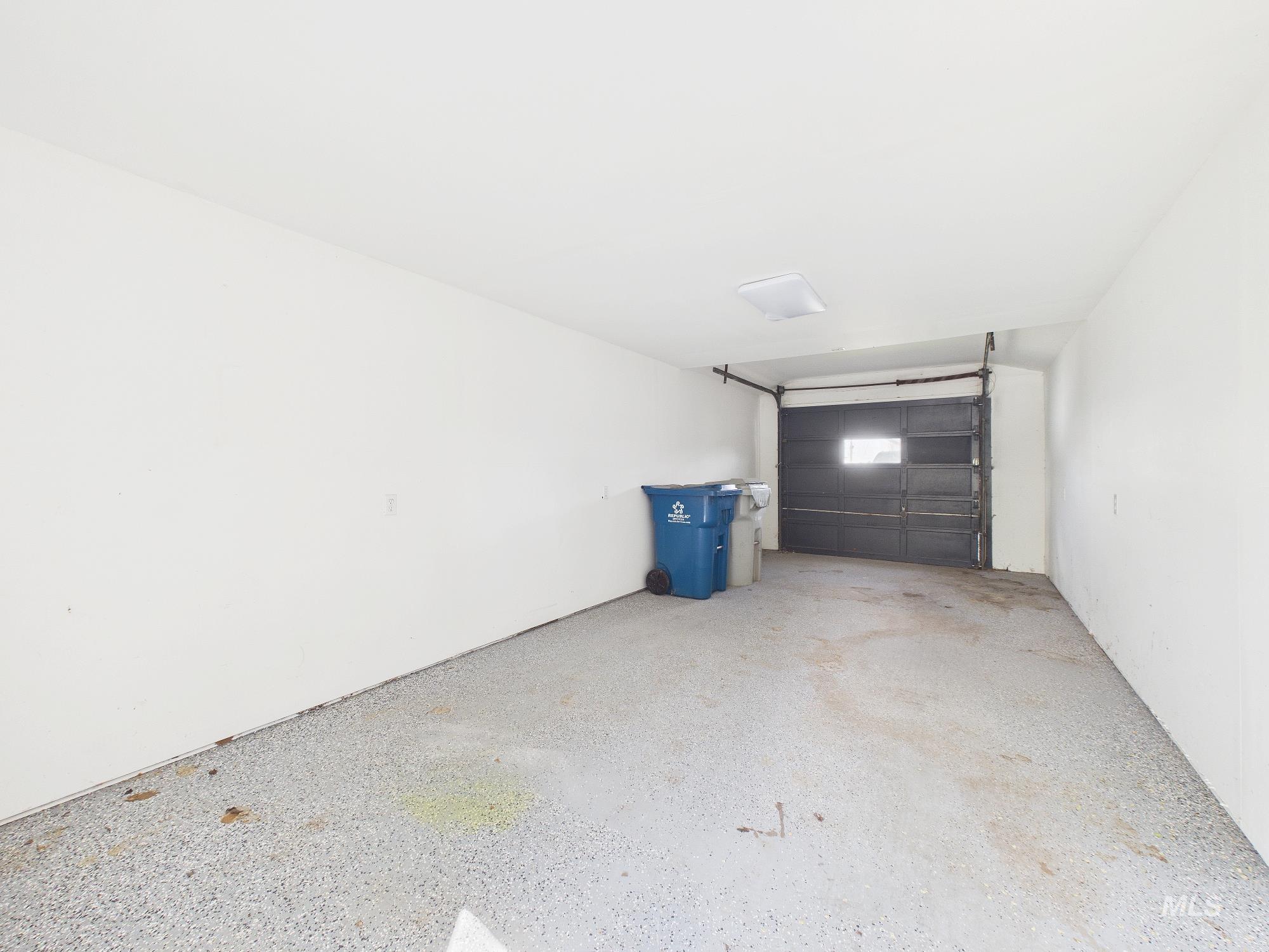 305 Dearborn St, Caldwell, Idaho 83605, 3 Bedrooms, 2 Bathrooms, Residential For Sale, Price $259,000, 98983563