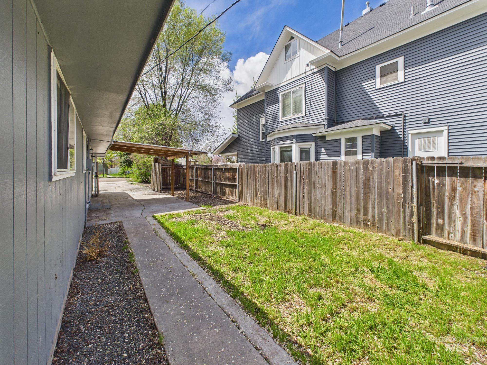 305 Dearborn St, Caldwell, Idaho 83605, 3 Bedrooms, 2 Bathrooms, Residential For Sale, Price $259,000, 98983563