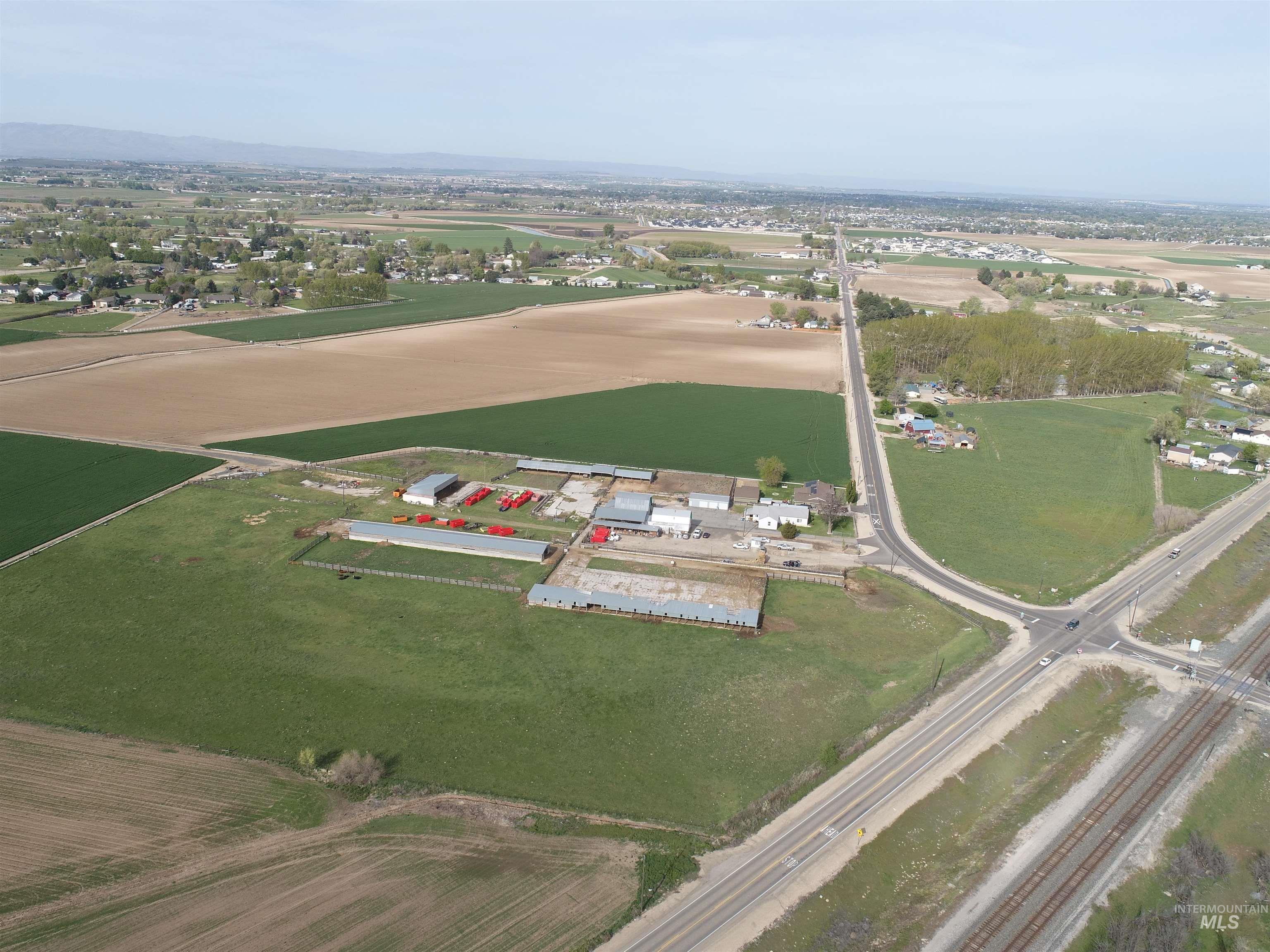 7305 E Locust ln, Nampa, Idaho 83686, 4 Bedrooms, 2 Bathrooms, Residential For Sale, Price $1,100,000,MLS 98983566