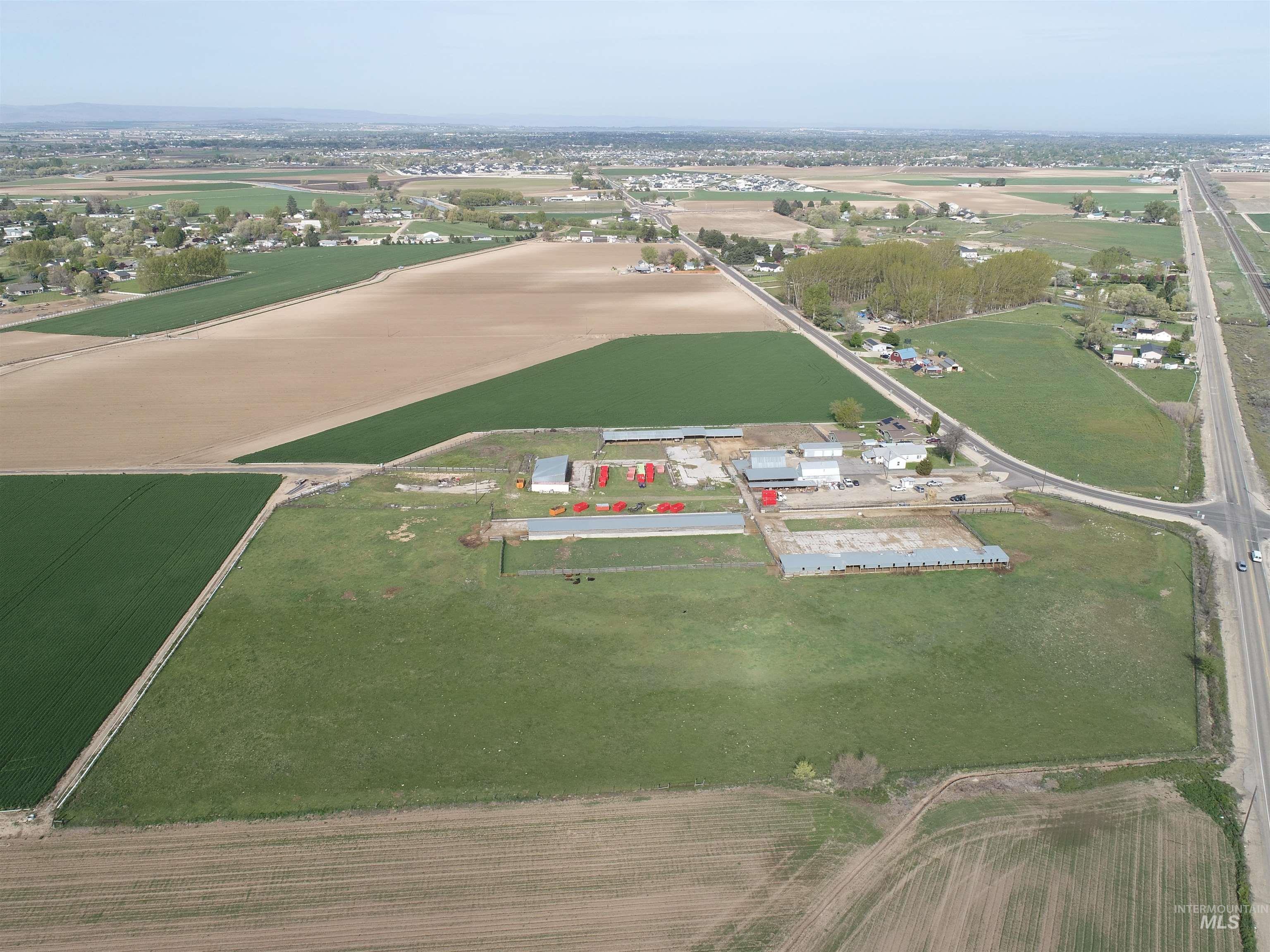 7305 E Locust ln, Nampa, Idaho 83686, 4 Bedrooms, 2 Bathrooms, Residential For Sale, Price $1,100,000,MLS 98983566