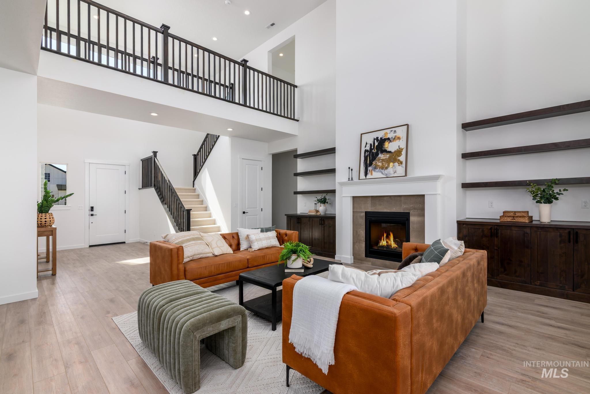 5817 W Burnt Sage Dr, Meridian, Idaho 83646, 4 Bedrooms, 3.5 Bathrooms, Residential For Sale, Price $774,000, 98983567