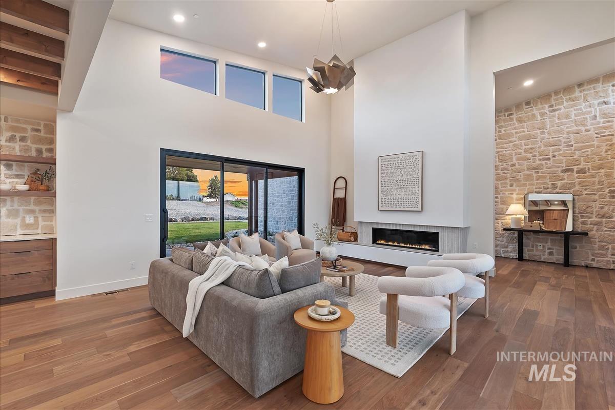 8085 Quail Hollow Dr, Middleton, Idaho 83644, 4 Bedrooms, 4.5 Bathrooms, Residential For Sale, Price $1,699,900, 98983570