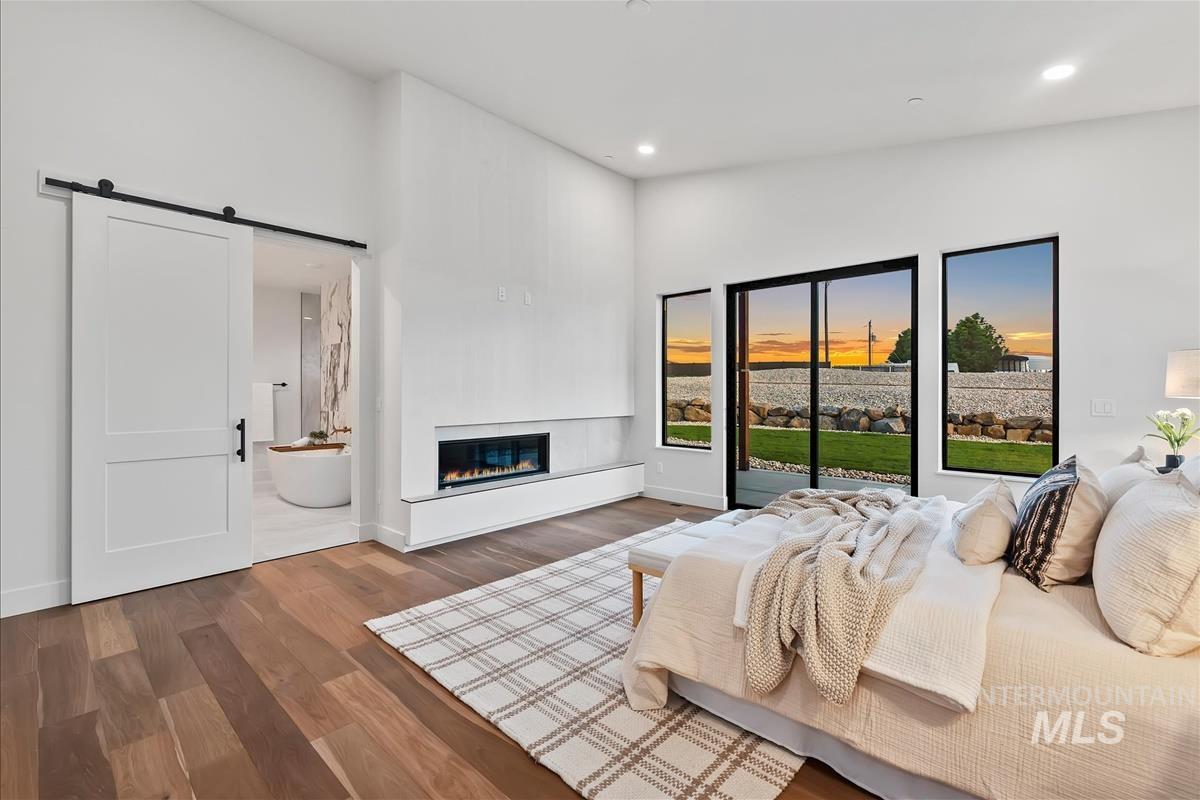 8085 Quail Hollow Dr, Middleton, Idaho 83644, 4 Bedrooms, 4.5 Bathrooms, Residential For Sale, Price $1,699,900, 98983570