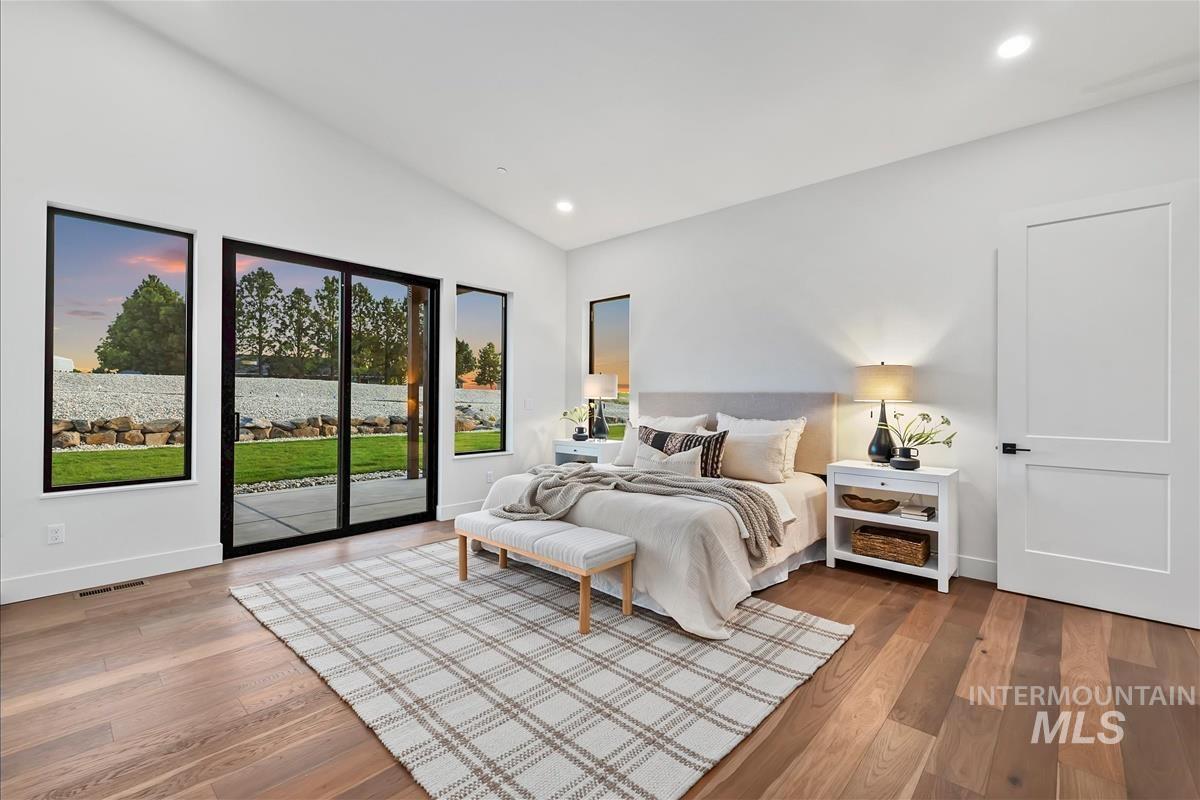 8085 Quail Hollow Dr, Middleton, Idaho 83644, 4 Bedrooms, 4.5 Bathrooms, Residential For Sale, Price $1,699,900, 98983570