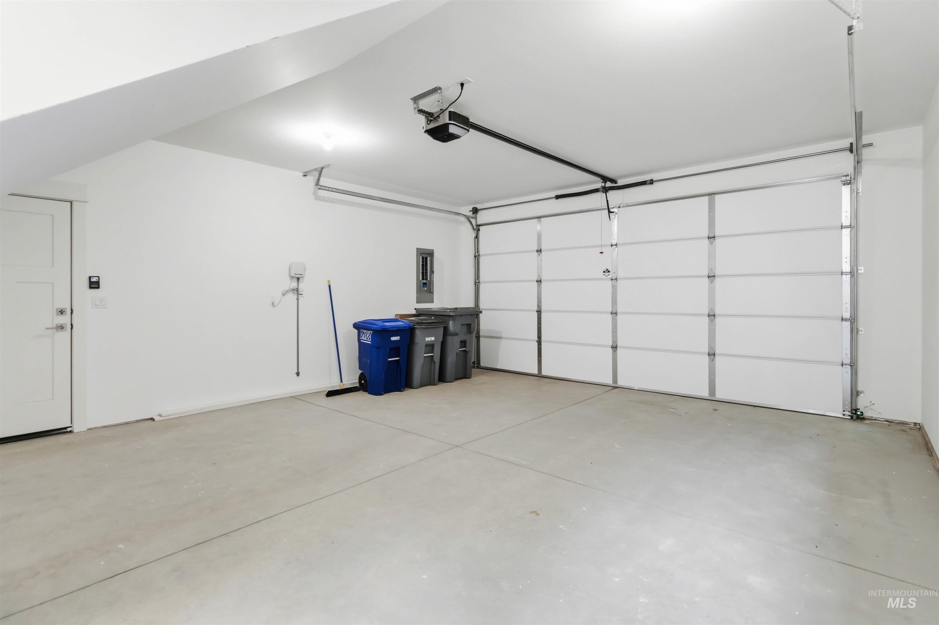 2107 S Hervey St, Boise, Idaho 83705, 4 Bedrooms, 4.5 Bathrooms, Residential For Sale, Price $744,600, 98983572