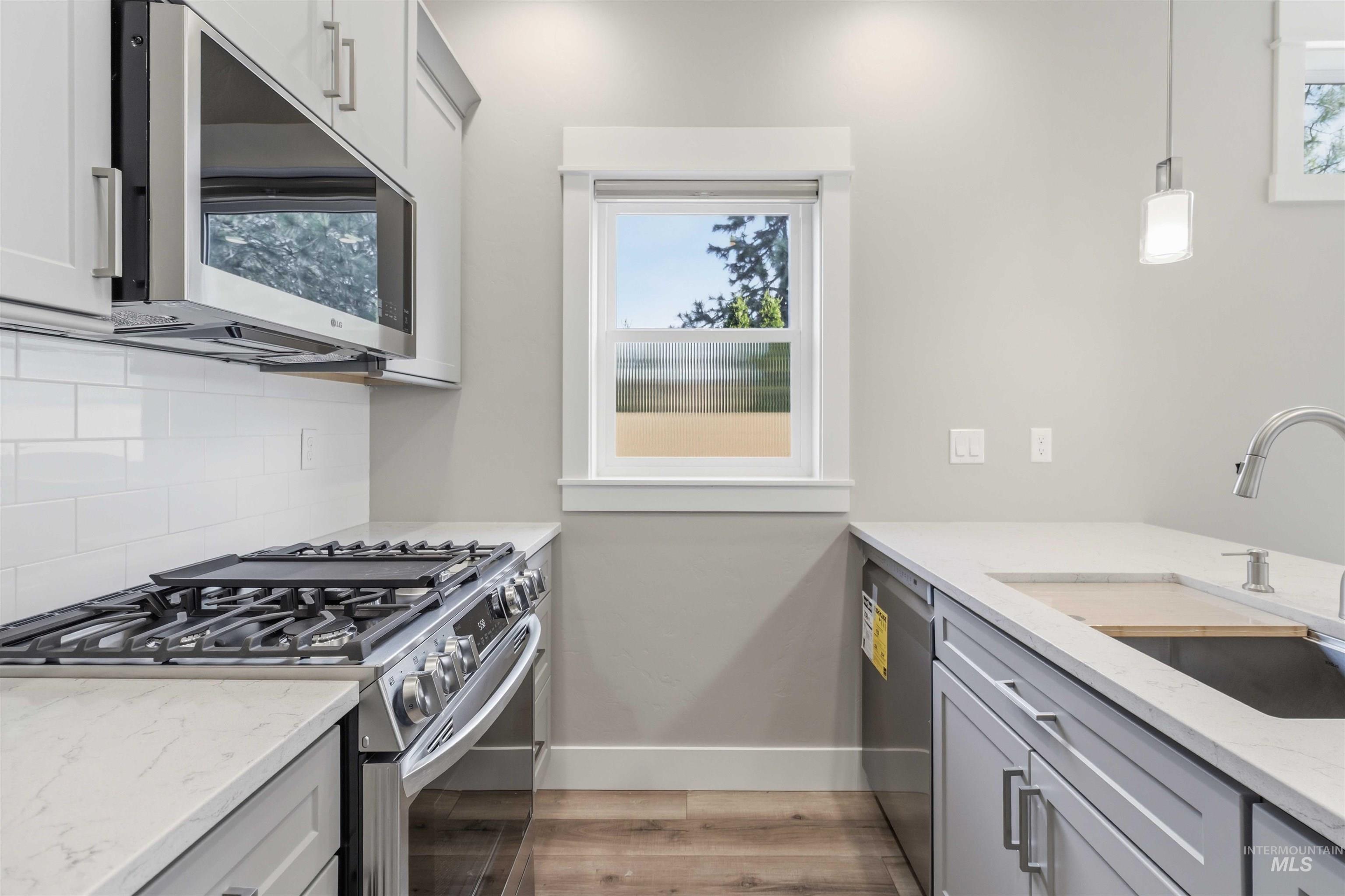 2101 S Hervey St, Boise, Idaho 83705, 4 Bedrooms, 4.5 Bathrooms, Residential For Sale, Price $744,600, 98983573