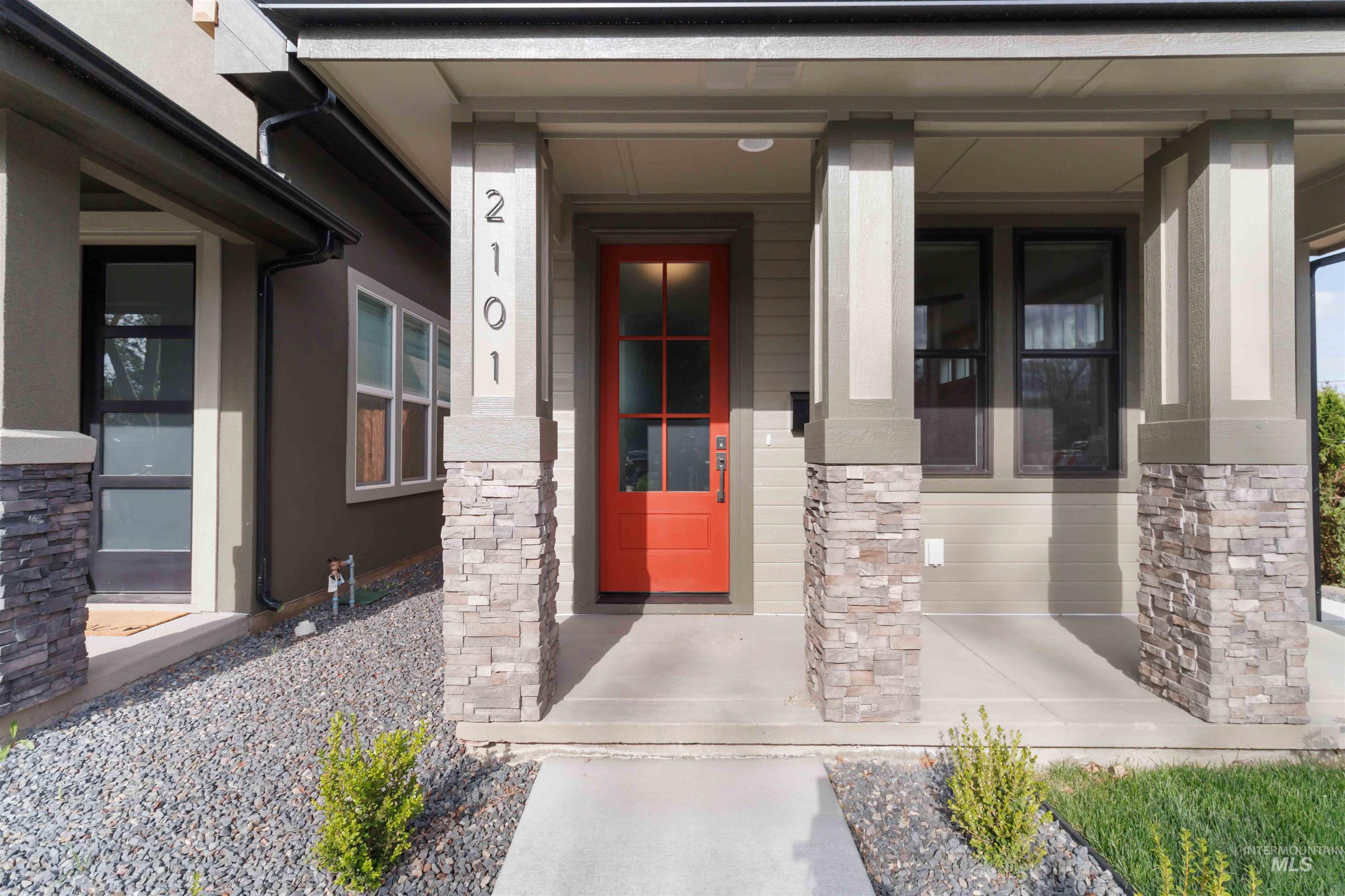 2101 S Hervey St, Boise, Idaho 83705, 4 Bedrooms, 4.5 Bathrooms, Residential For Sale, Price $744,600, 98983573