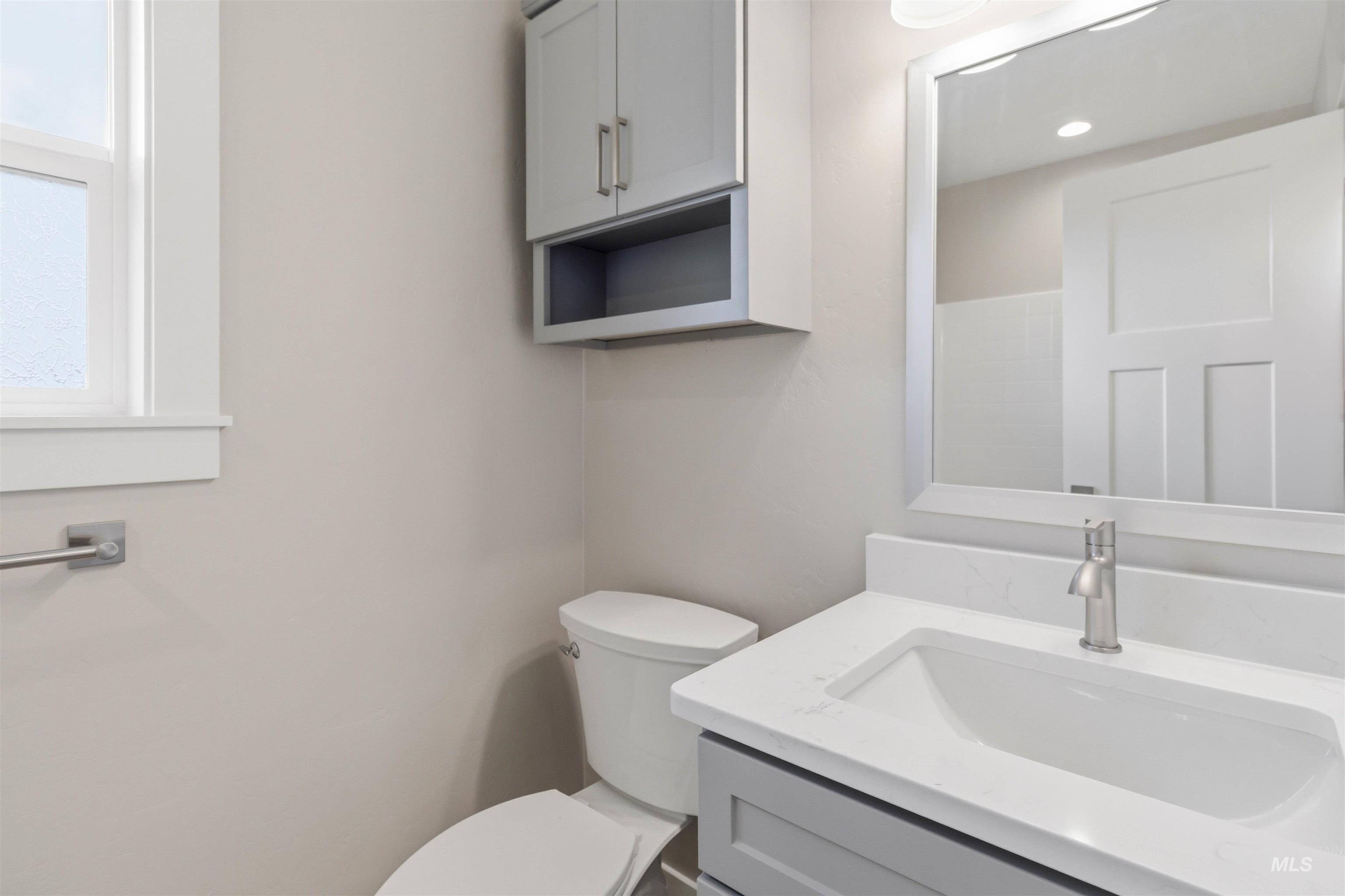 2101 S Hervey St, Boise, Idaho 83705, 4 Bedrooms, 4.5 Bathrooms, Residential For Sale, Price $744,600, 98983573