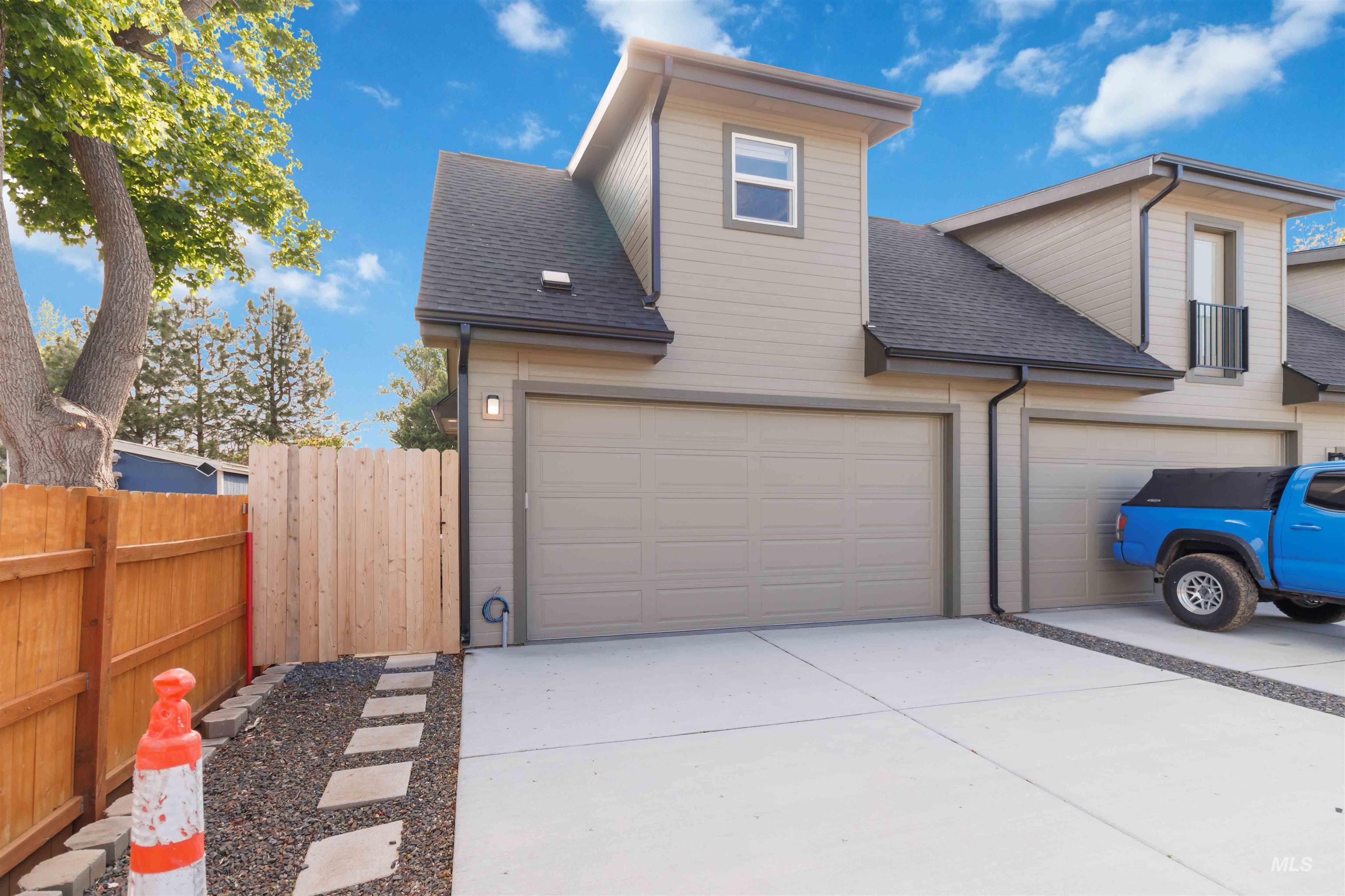 2101 S Hervey St, Boise, Idaho 83705, 4 Bedrooms, 4.5 Bathrooms, Residential For Sale, Price $744,600, 98983573