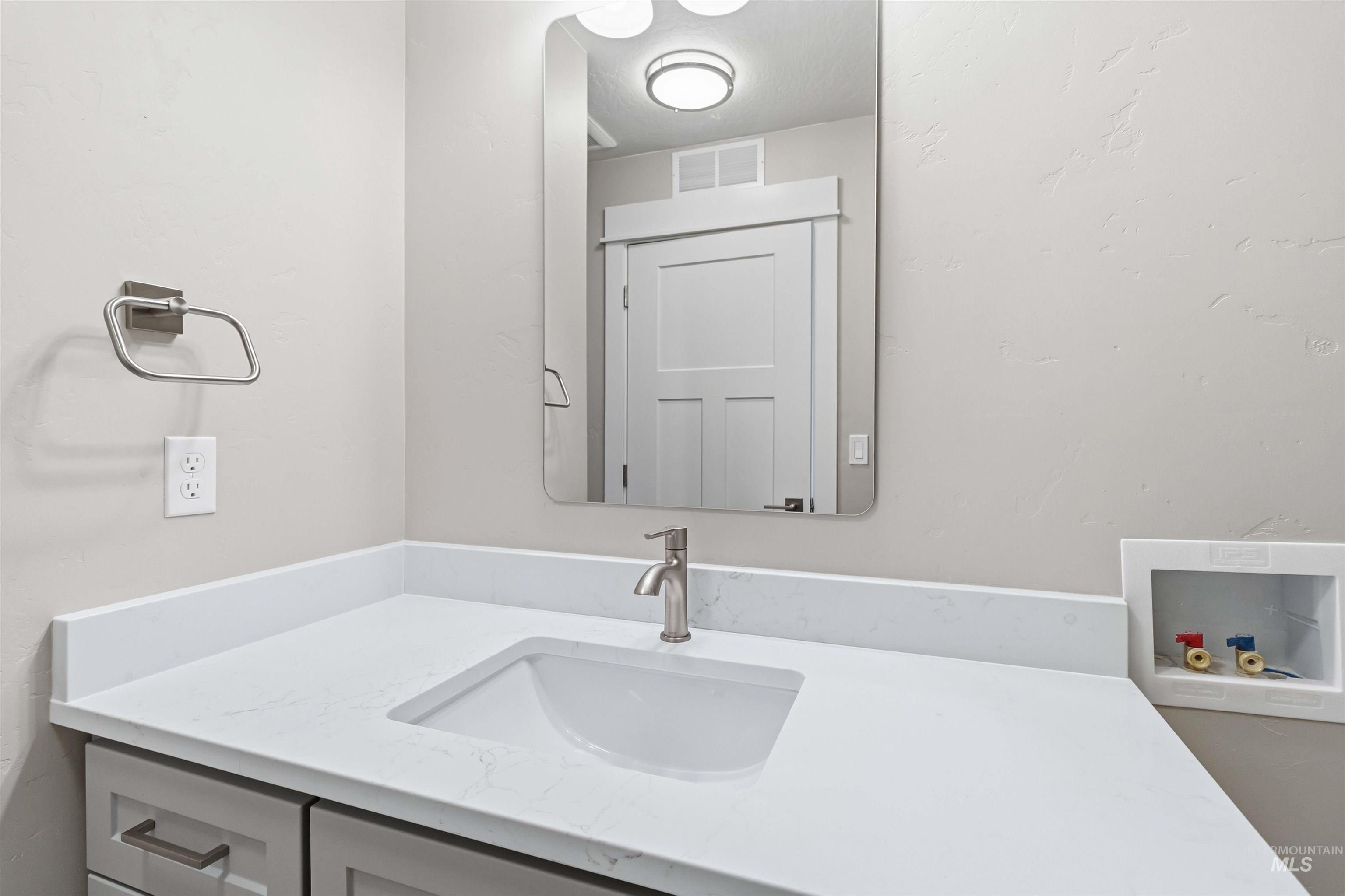 2101 S Hervey St, Boise, Idaho 83705, 4 Bedrooms, 4.5 Bathrooms, Residential For Sale, Price $744,600, 98983573