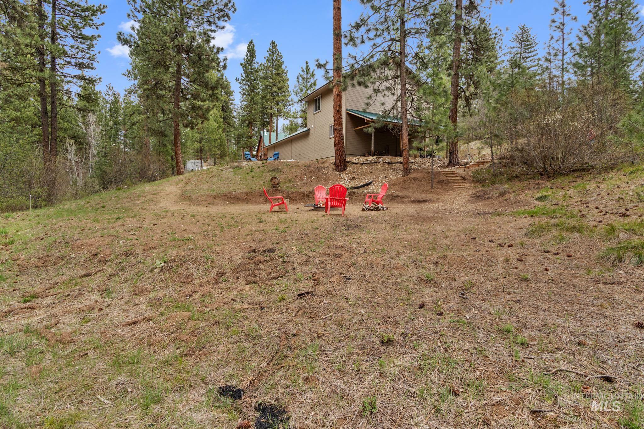 16 Grouse Road, Idaho City, Idaho 83631, 2 Bedrooms, 2 Bathrooms, Residential For Sale, Price $512,500, 98983581