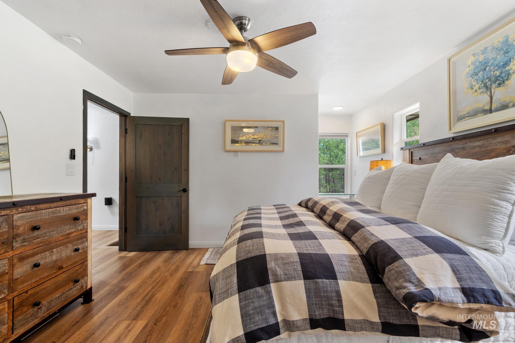 16 Grouse Road, Idaho City, Idaho 83631, 2 Bedrooms, 2 Bathrooms, Residential For Sale, Price $512,500, 98983581