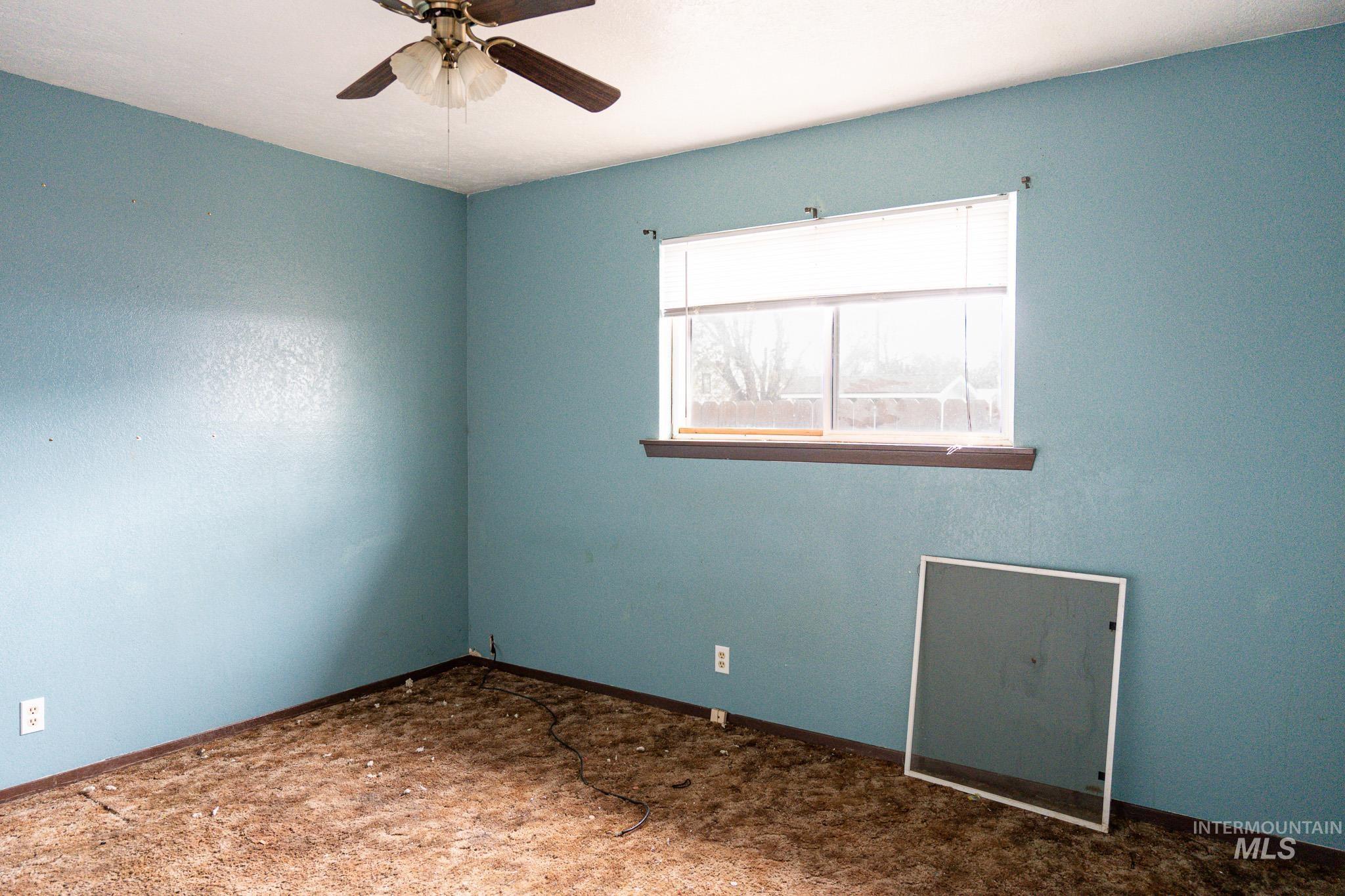 448 NW 4th St, Ontario, Oregon 97914-0000, 3 Bedrooms, 1 Bathroom, Residential For Sale, Price $149,999, 98983585