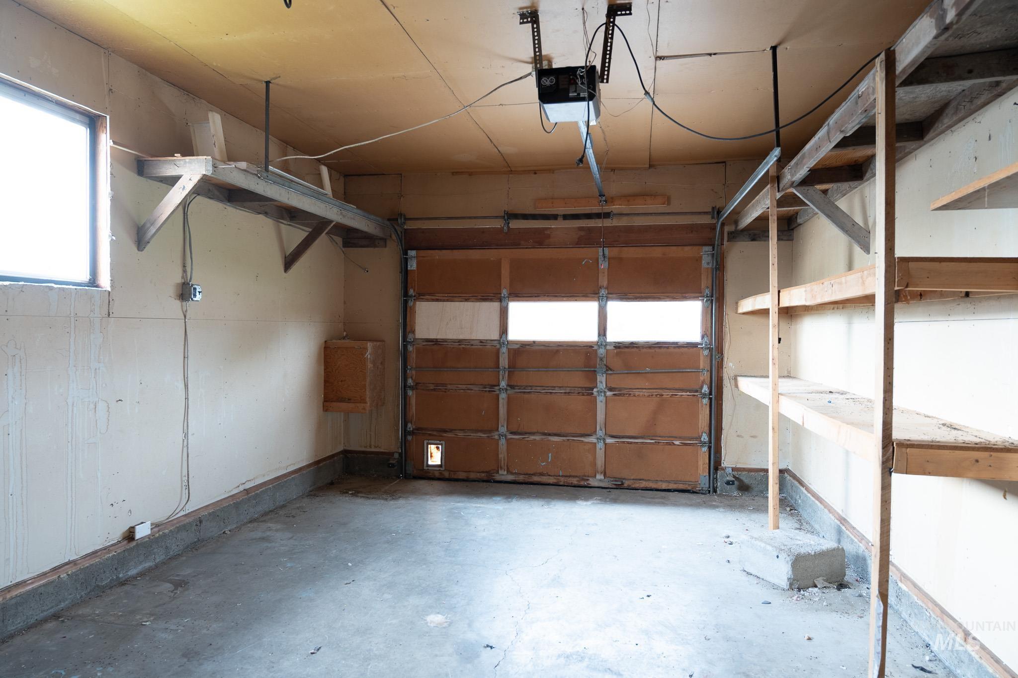 448 NW 4th St, Ontario, Oregon 97914-0000, 3 Bedrooms, 1 Bathroom, Residential For Sale, Price $149,999, 98983585