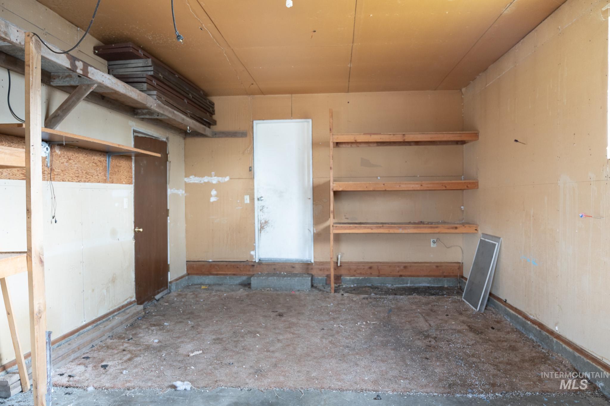 448 NW 4th St, Ontario, Oregon 97914-0000, 3 Bedrooms, 1 Bathroom, Residential For Sale, Price $149,999, 98983585