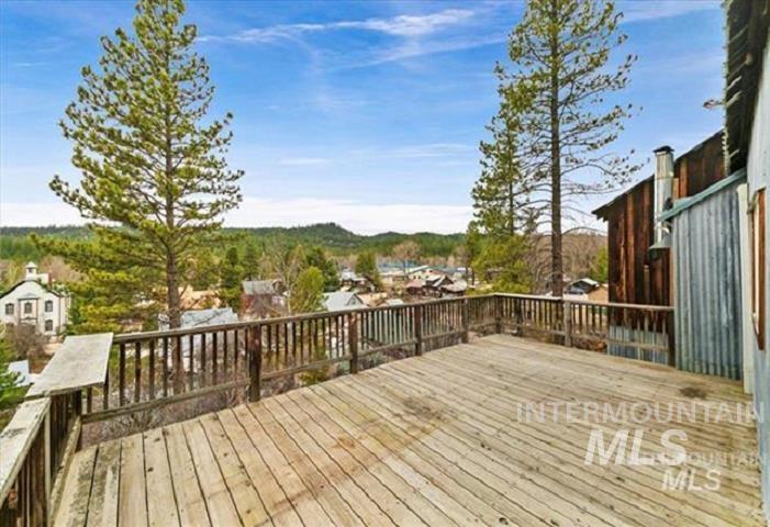 115 & 117 E Hill Road, Idaho City, Idaho 83642, 2 Bedrooms, 1 Bathroom, Residential For Sale, Price $440,000, 98983588