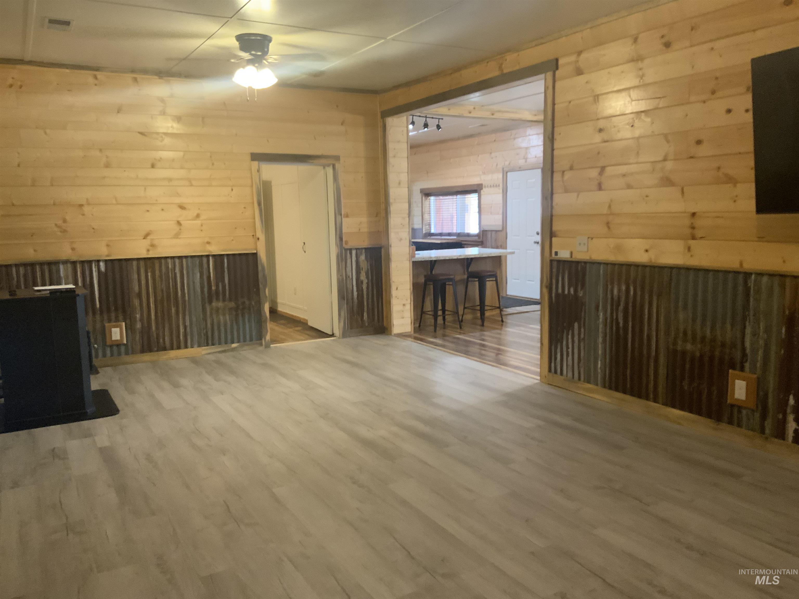 117 E Hill Road, Idaho City, Idaho 83631, 2 Bedrooms, 1 Bathroom, Residential For Sale, Price $440,000,MLS 98983588