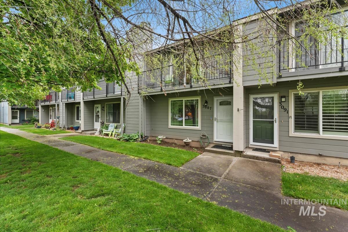 3087 S Norfolk Lane, Boise, Idaho 83706, 3 Bedrooms, 1.5 Bathrooms, Residential For Sale, Price $390,000,MLS 98983589