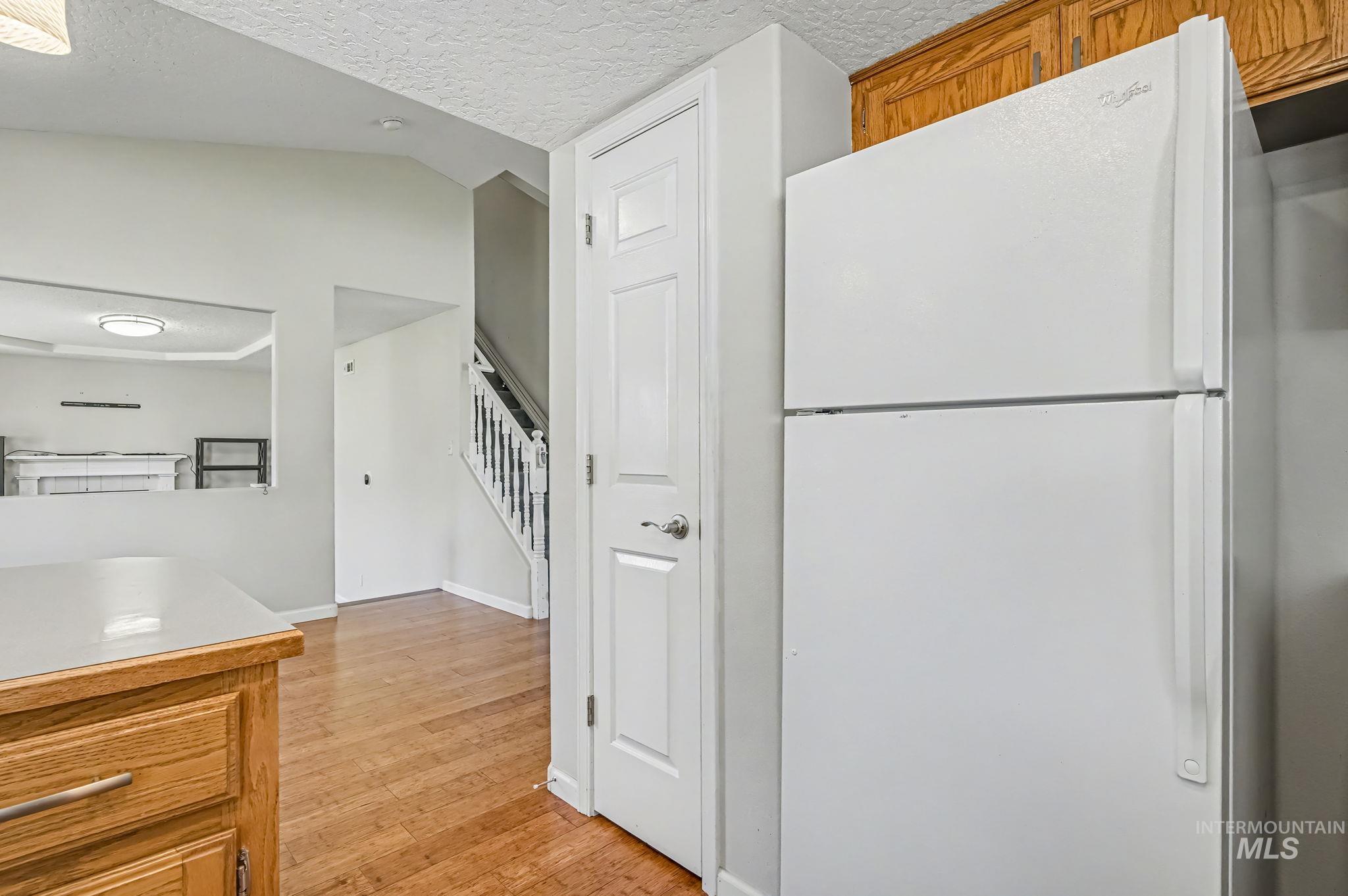 409 S Valley Dr, Nampa, Idaho 83686-2996, 4 Bedrooms, 3 Bathrooms, Residential For Sale, Price $399,950, 98983592