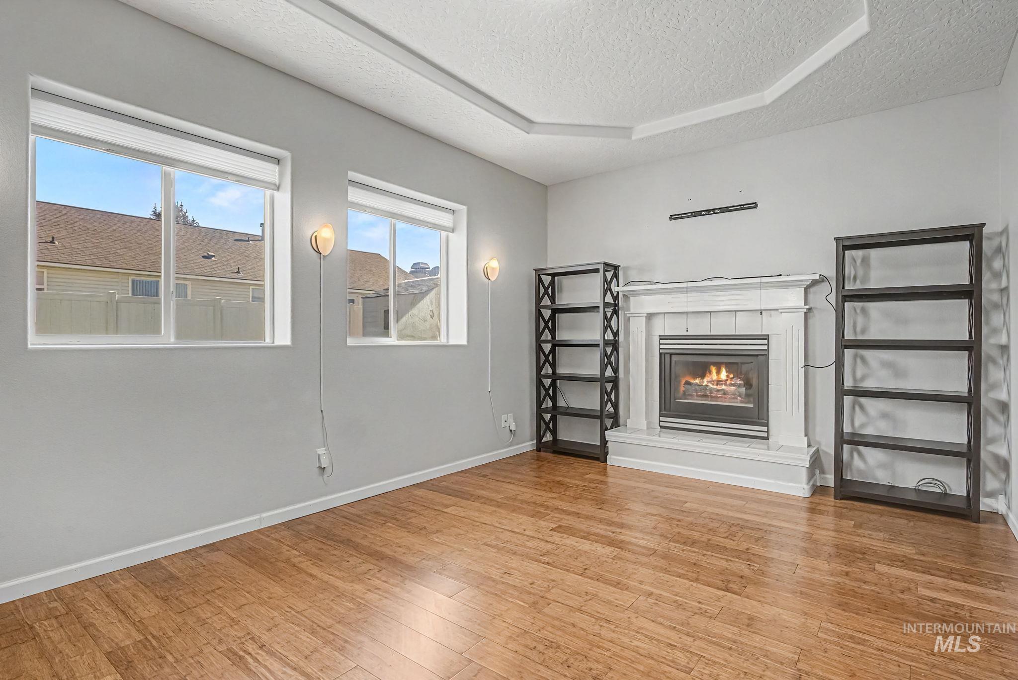 409 S Valley Dr, Nampa, Idaho 83686-2996, 4 Bedrooms, 3 Bathrooms, Residential For Sale, Price $399,950, 98983592