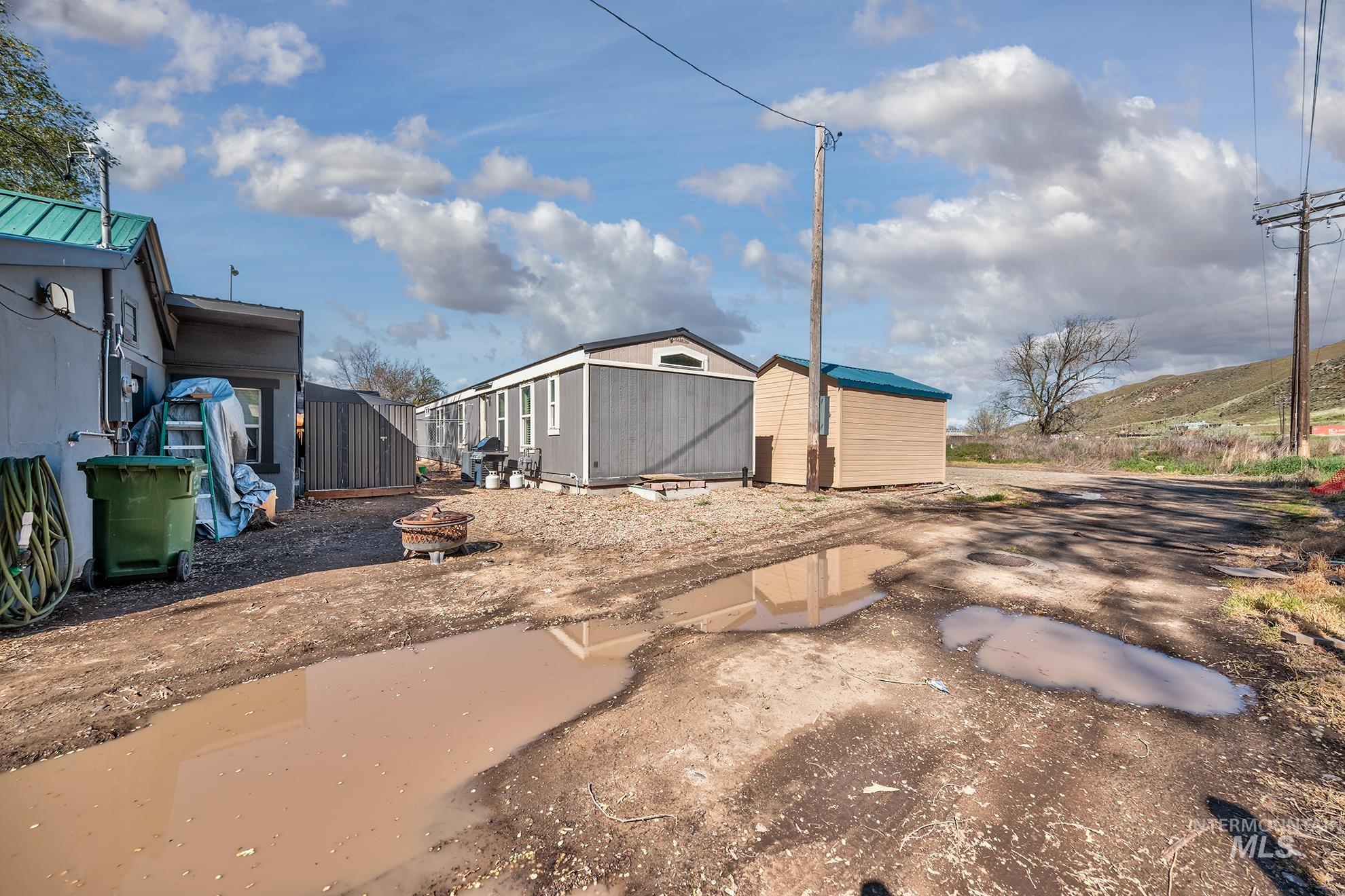 162 Short St. N, Vale, Oregon 97918, 2 Bedrooms, 1 Bathroom, Residential For Sale, Price $175,000, 98983595