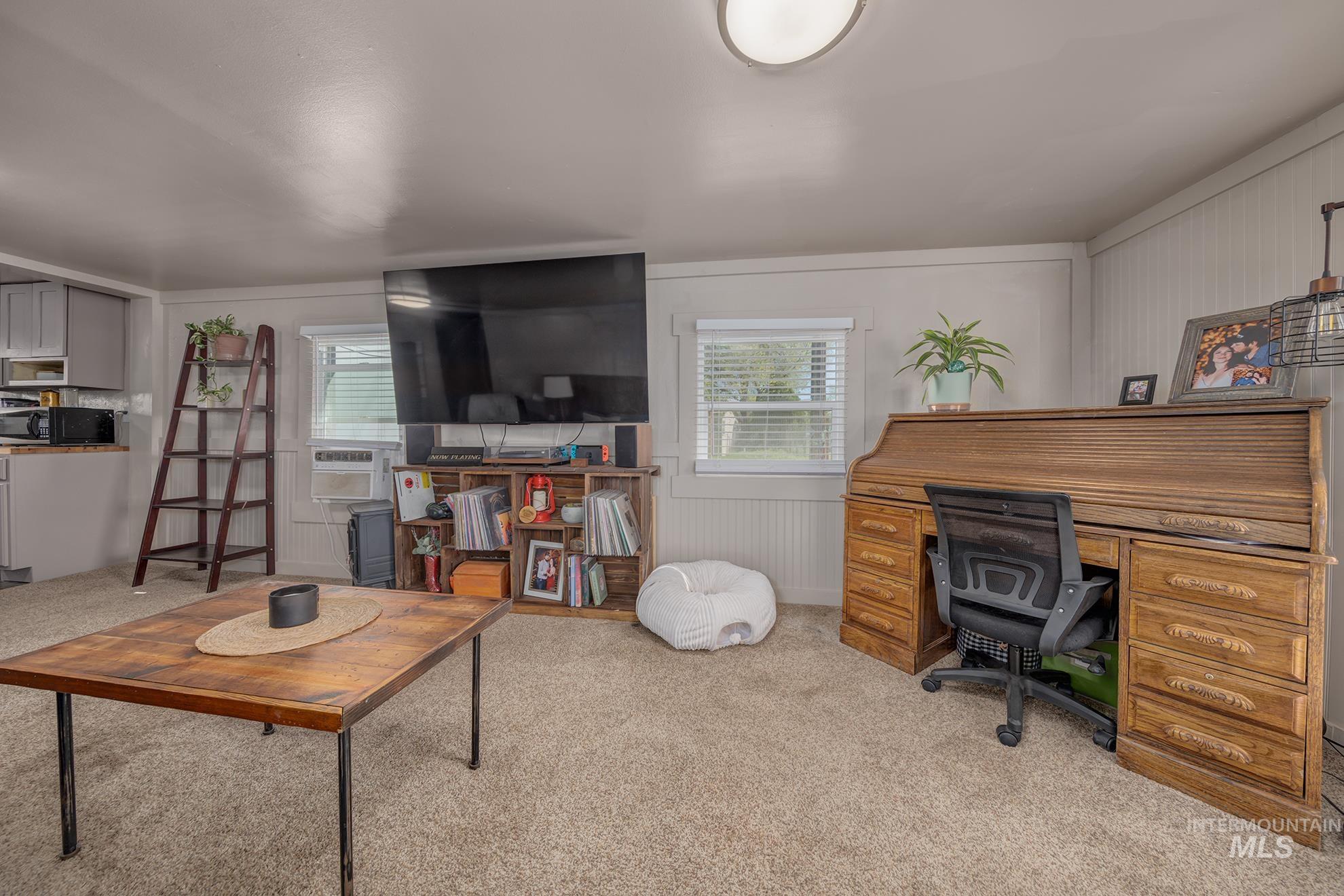 162 Short St. N, Vale, Oregon 97918, 2 Bedrooms, 1 Bathroom, Residential For Sale, Price $175,000, 98983595