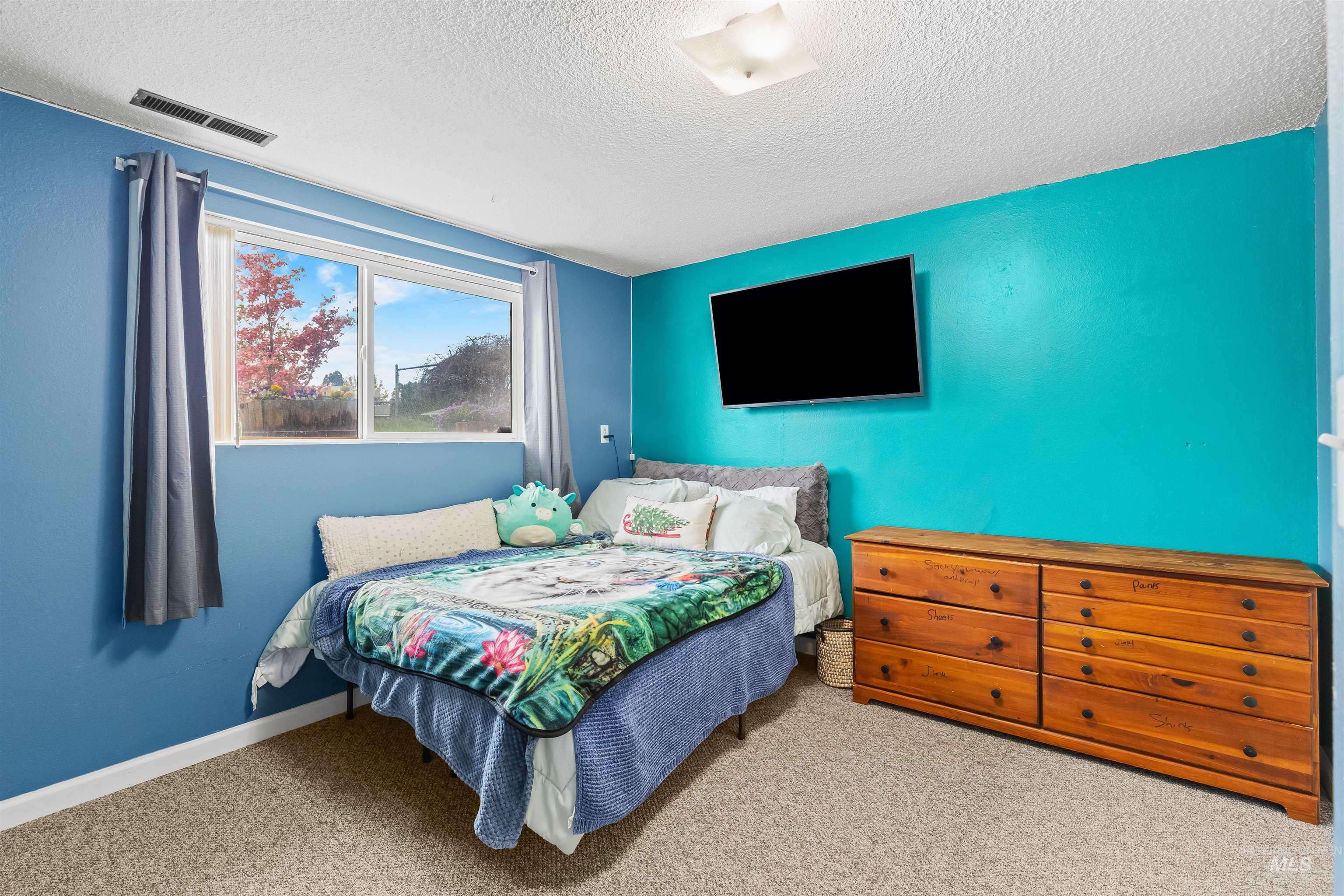 1409 Hemlock Ave, Lewiston, Idaho 83501, 5 Bedrooms, 2 Bathrooms, Residential For Sale, Price $420,000,MLS 98983601