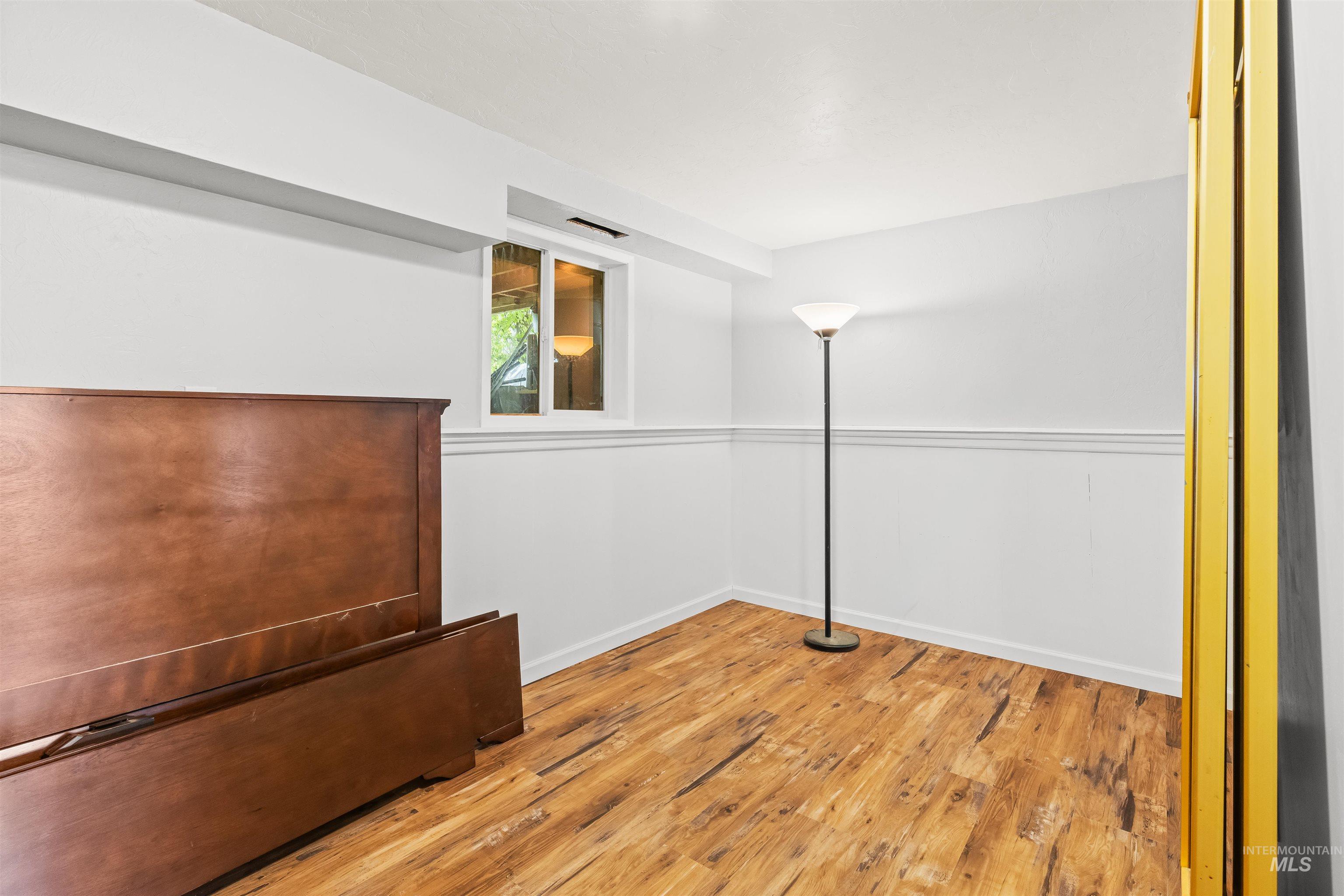 1409 Hemlock Ave, Lewiston, Idaho 83501, 5 Bedrooms, 2 Bathrooms, Residential For Sale, Price $420,000,MLS 98983601