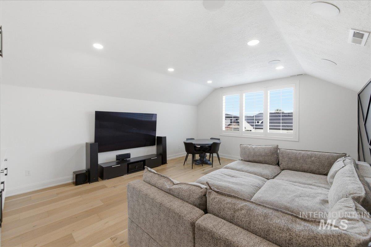 7896 Deerfawn Ln, Eagle, Idaho 83616, 4 Bedrooms, 4.5 Bathrooms, Residential For Sale, Price $1,898,000, 98983602