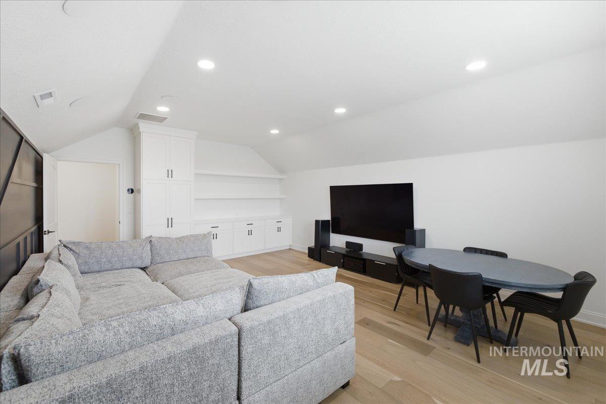 7896 Deerfawn Ln, Eagle, Idaho 83616, 4 Bedrooms, 4.5 Bathrooms, Residential For Sale, Price $1,898,000, 98983602