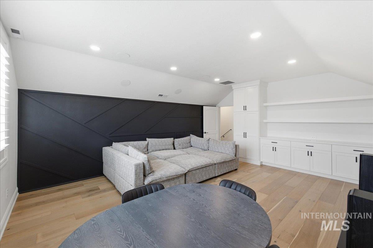 7896 Deerfawn Ln, Eagle, Idaho 83616, 4 Bedrooms, 4.5 Bathrooms, Residential For Sale, Price $1,898,000, 98983602