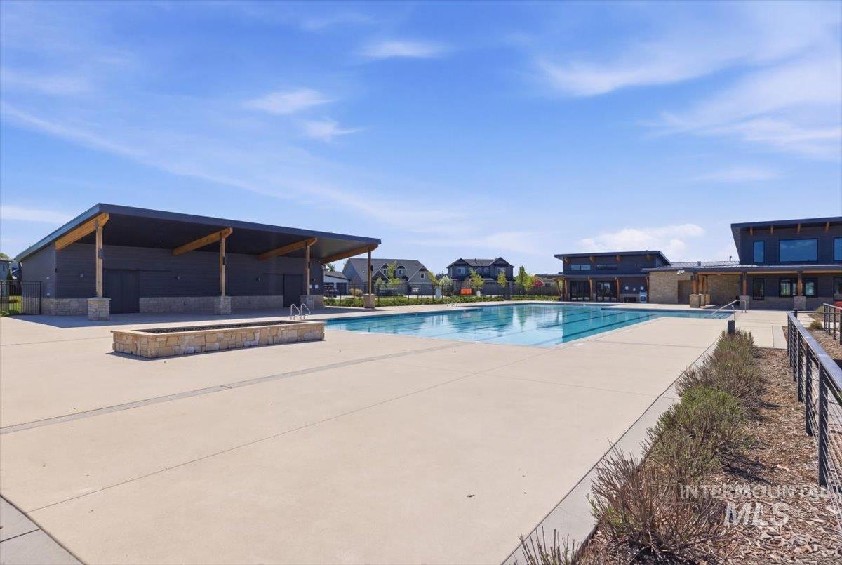7896 W Deerfawn Ln, Eagle, Idaho 83616, 4 Bedrooms, 4.5 Bathrooms, Residential For Sale, Price $1,898,000,MLS 98983602