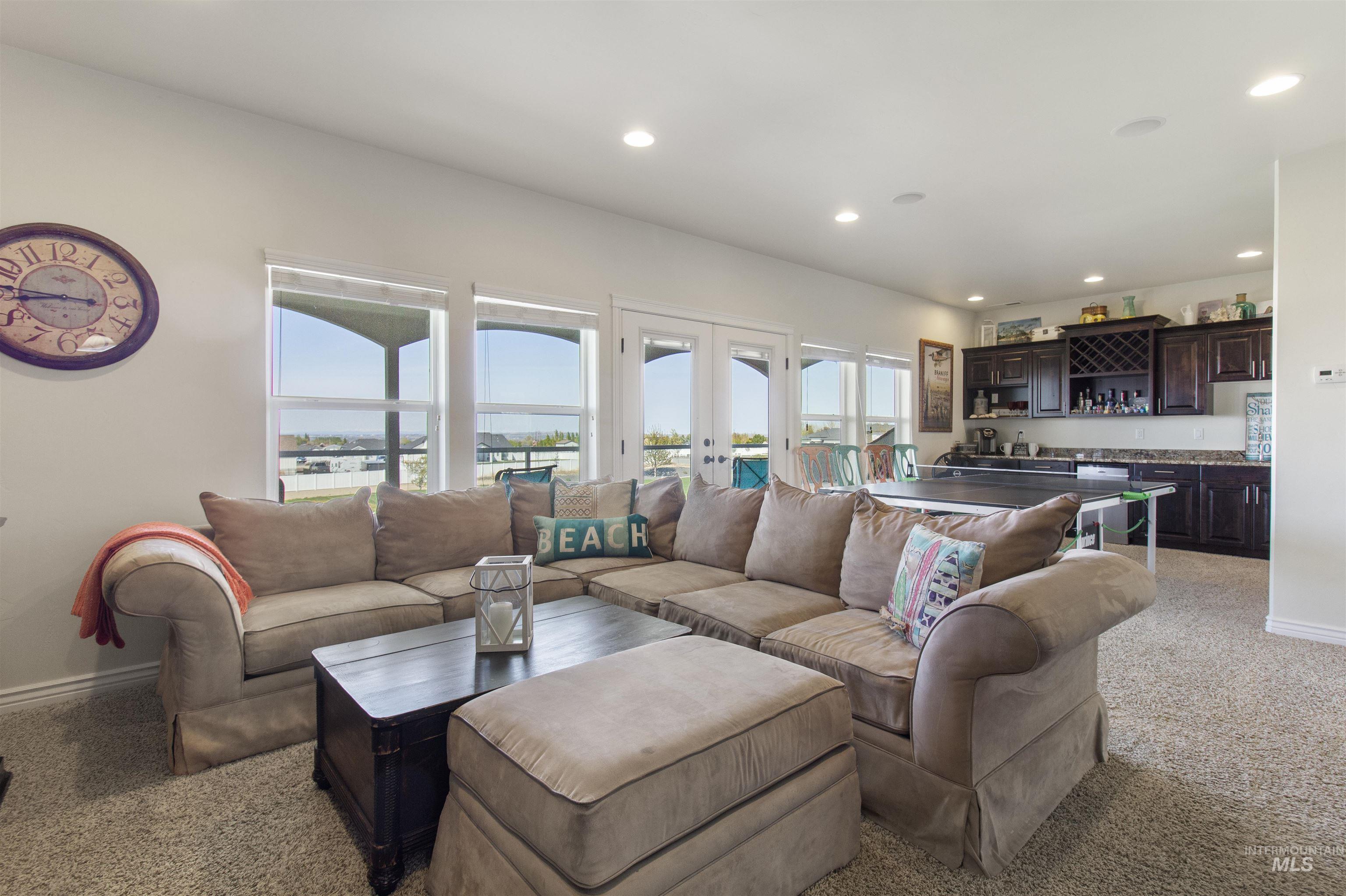 2464 E 3719, Twin Falls, Idaho 83301, 5 Bedrooms, 3.5 Bathrooms, Residential For Sale, Price $899,000,MLS 98983606