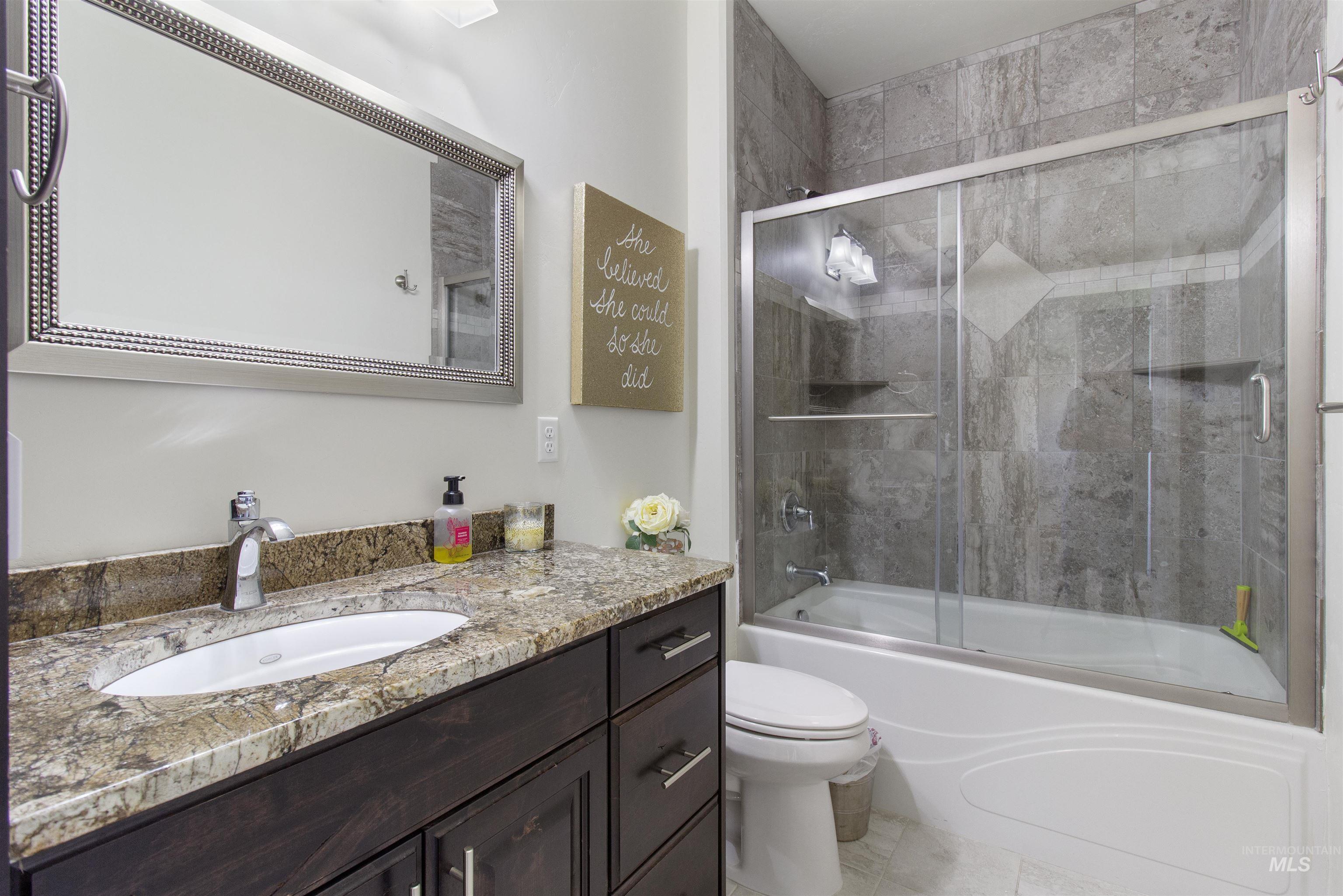 2464 E 3719, Twin Falls, Idaho 83301, 5 Bedrooms, 3.5 Bathrooms, Residential For Sale, Price $899,000,MLS 98983606