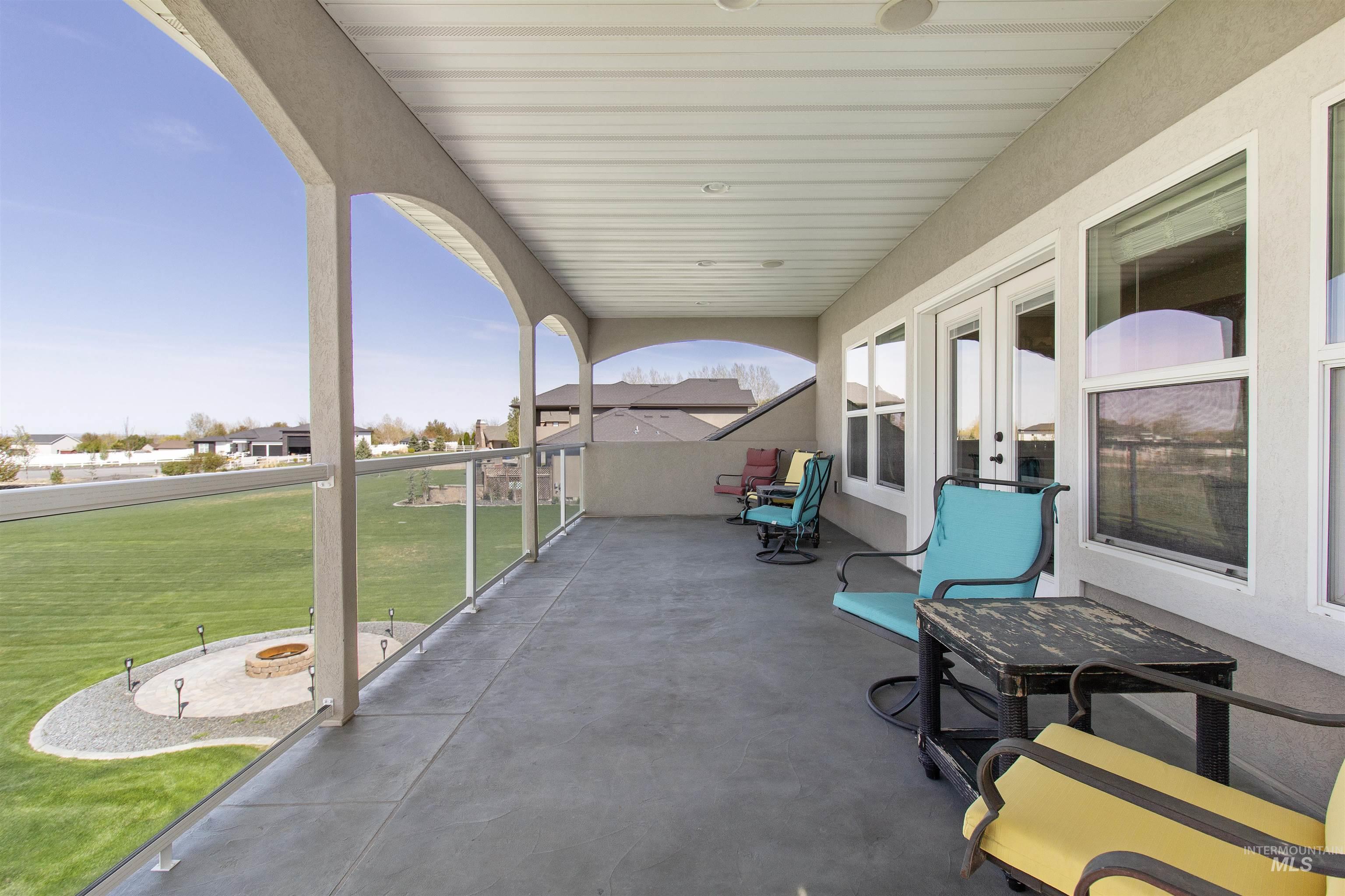 2464 E 3719, Twin Falls, Idaho 83301, 5 Bedrooms, 3.5 Bathrooms, Residential For Sale, Price $899,000, 98983606