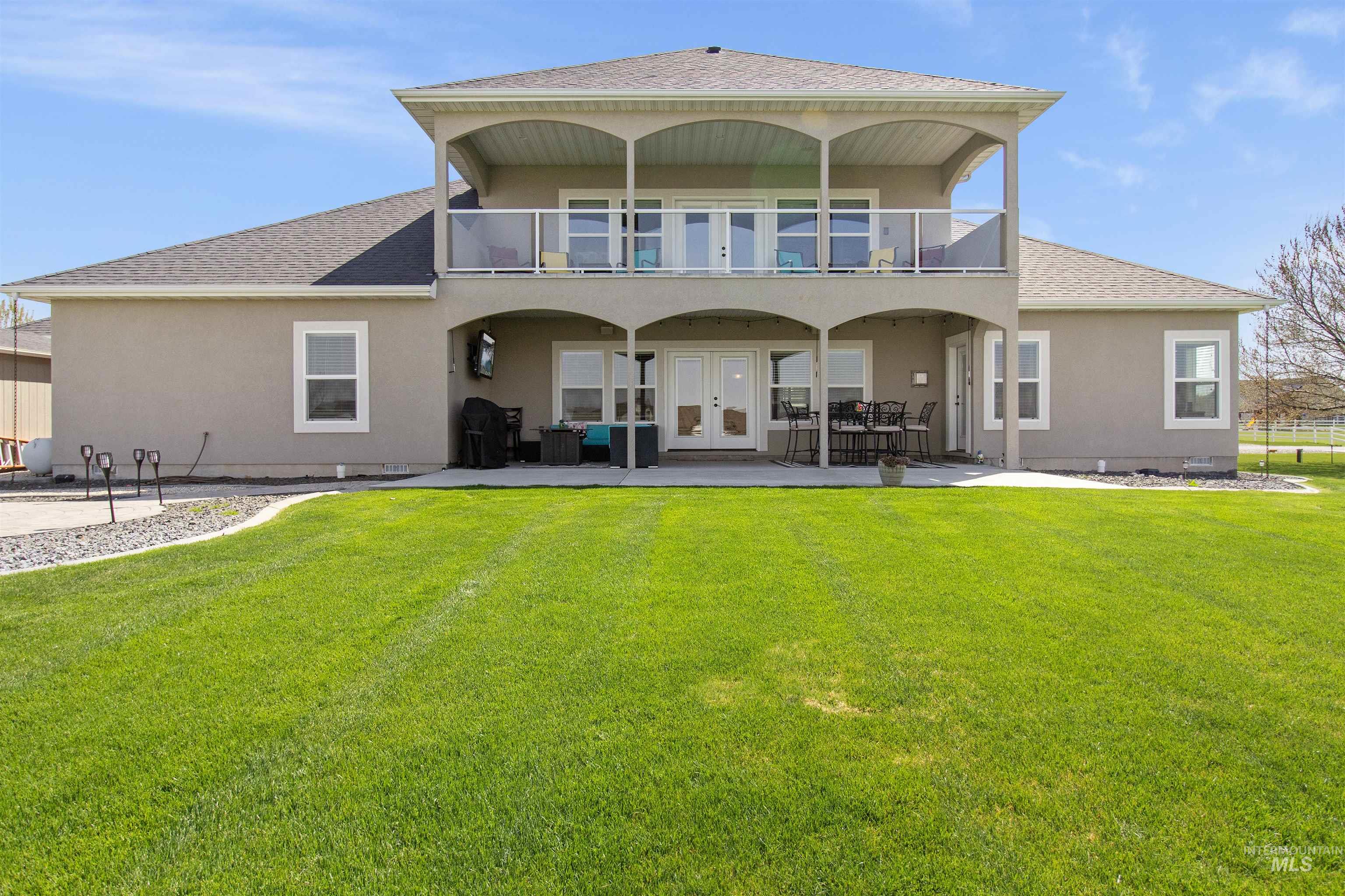 2464 E 3719, Twin Falls, Idaho 83301, 5 Bedrooms, 3.5 Bathrooms, Residential For Sale, Price $899,000, 98983606