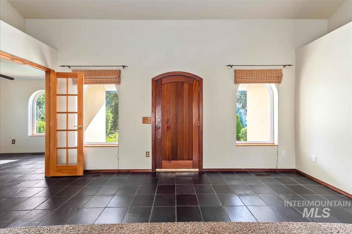 23113 Lansing Lane, Middleton, Idaho 83644, 3 Bedrooms, 2 Bathrooms, Residential For Sale, Price $905,000,MLS 98983608