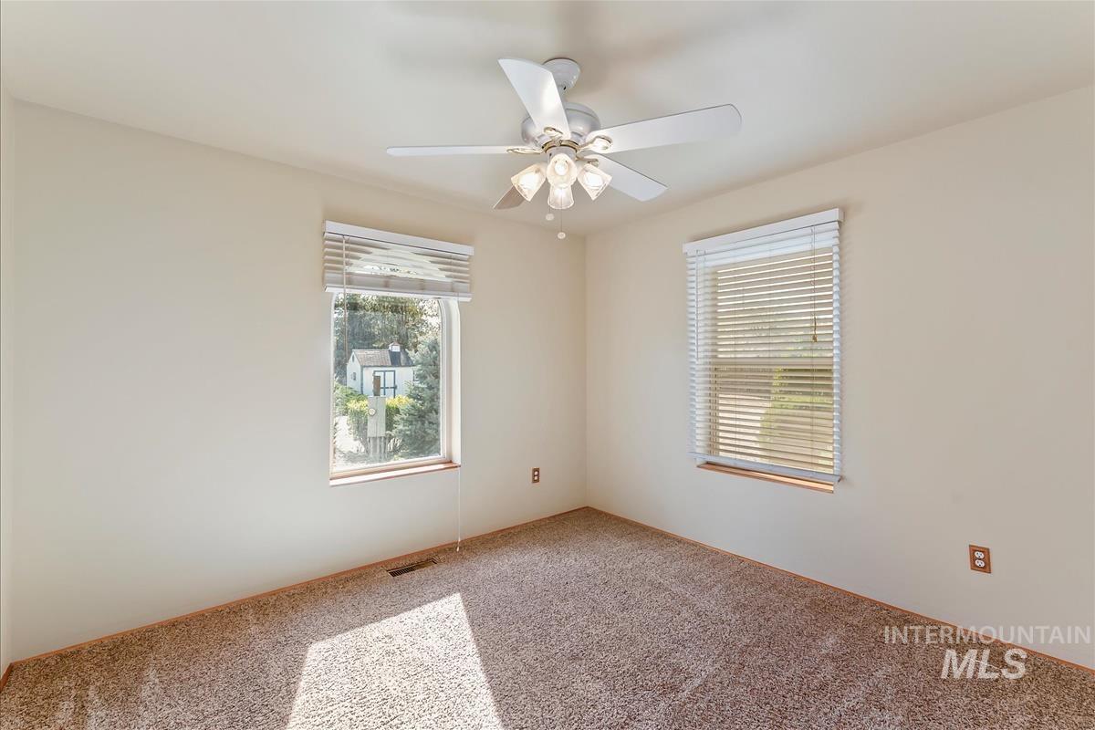 23113 Lansing Lane, Middleton, Idaho 83644, 3 Bedrooms, 2 Bathrooms, Residential For Sale, Price $905,000,MLS 98983608